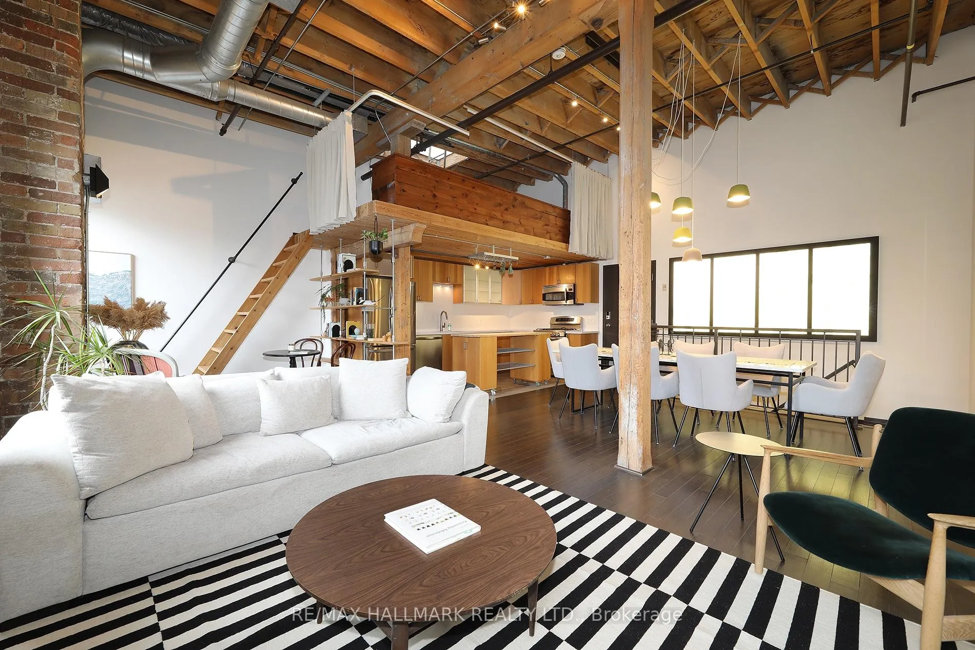 Photo 24 of Unit 7, 189 Queen Street E, Toronto, Moss Park — HOMEH