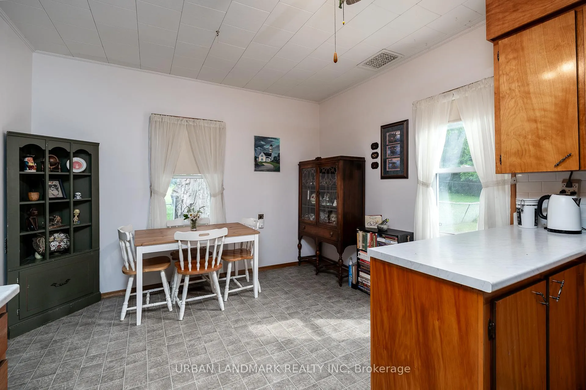 Photo 8 of 41 Dingman Street, Madoc — HOMEH