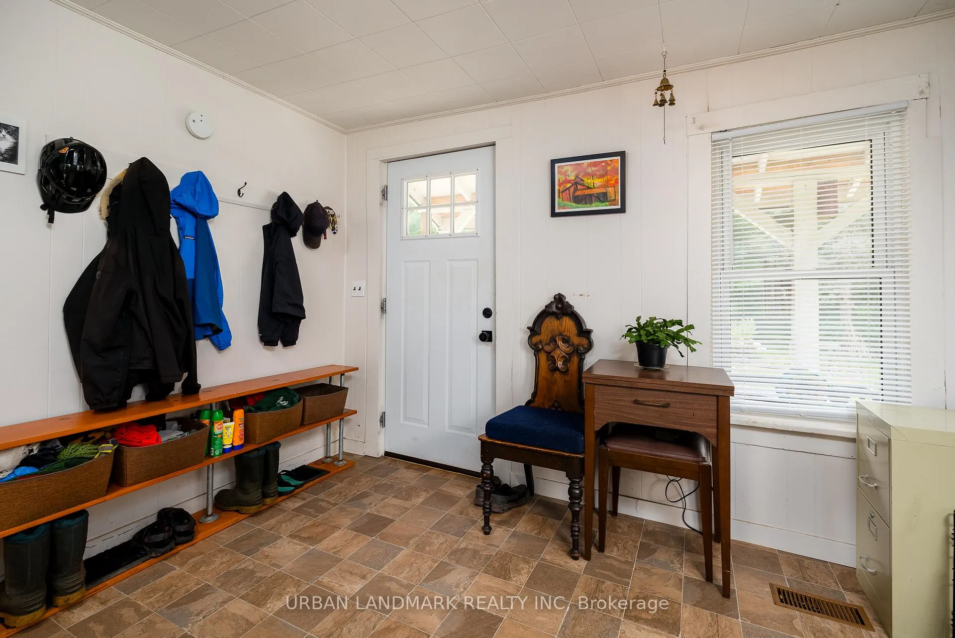 Photo 11 of 41 Dingman Street, Madoc — HOMEH