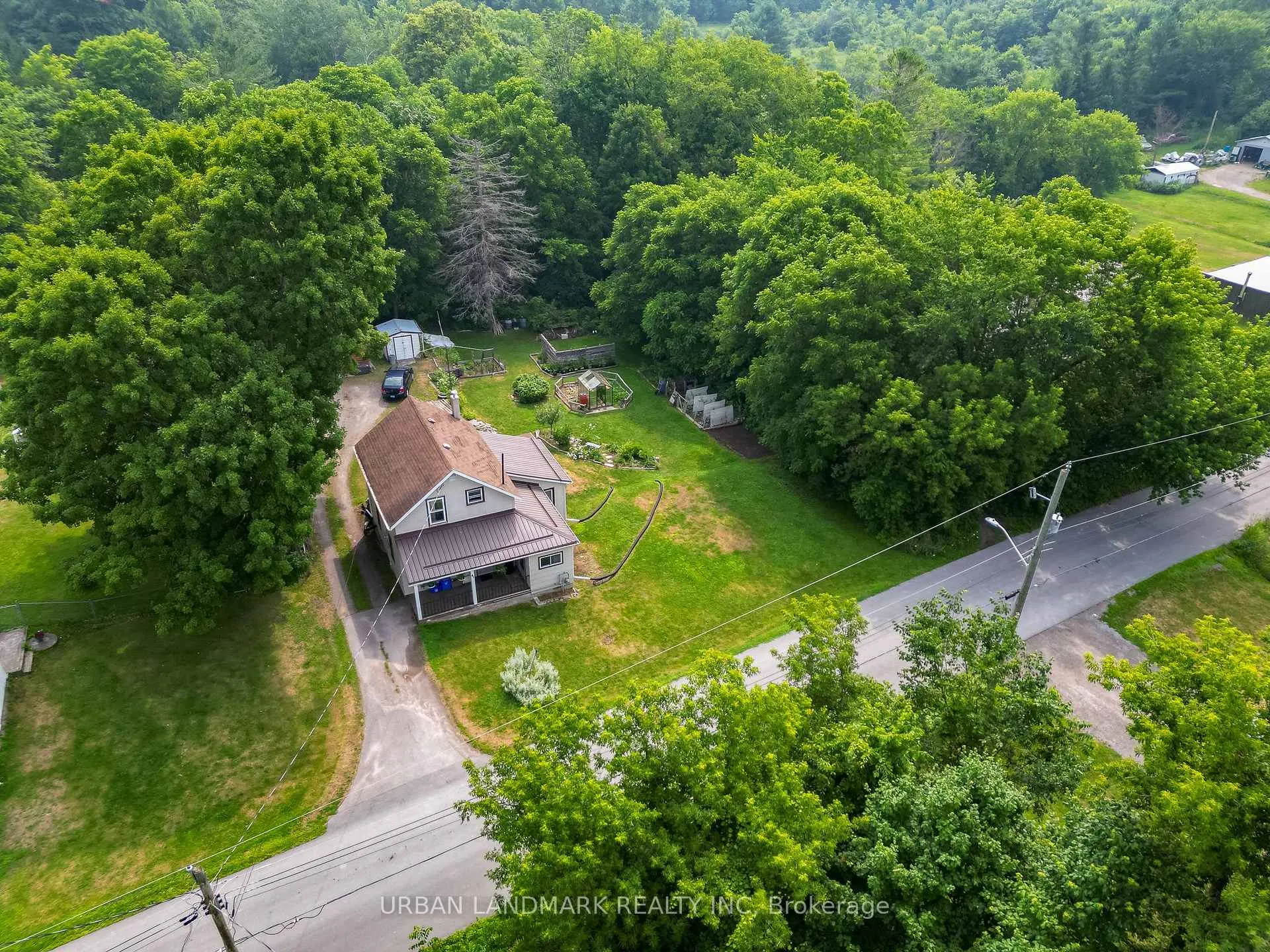 Photo 26 of 41 Dingman Street, Madoc — HOMEH