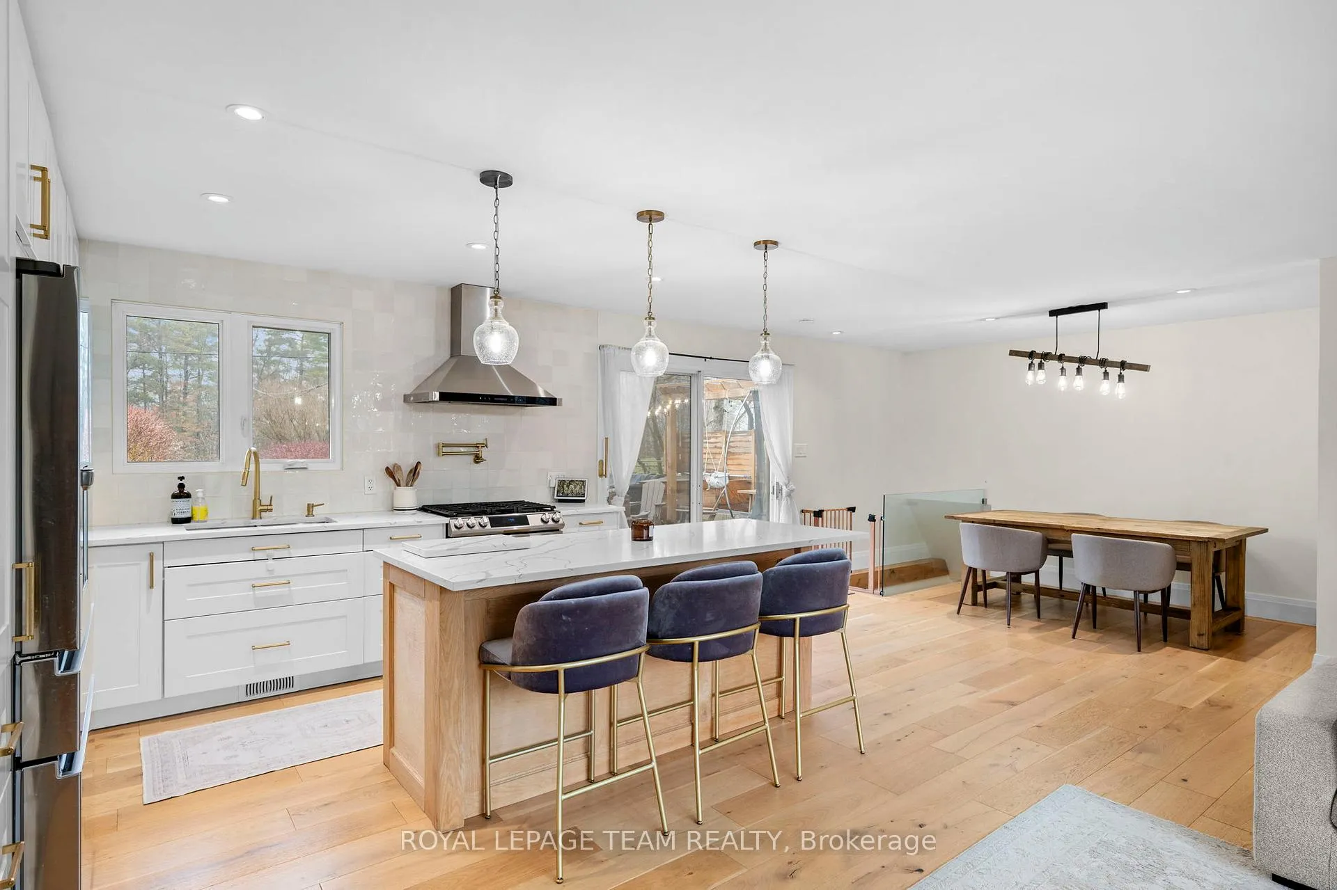 Photo 16 of 185 Lacroix Avenue, Ottawa, Bilberry Creek/Queenswood Heights — HOMEH