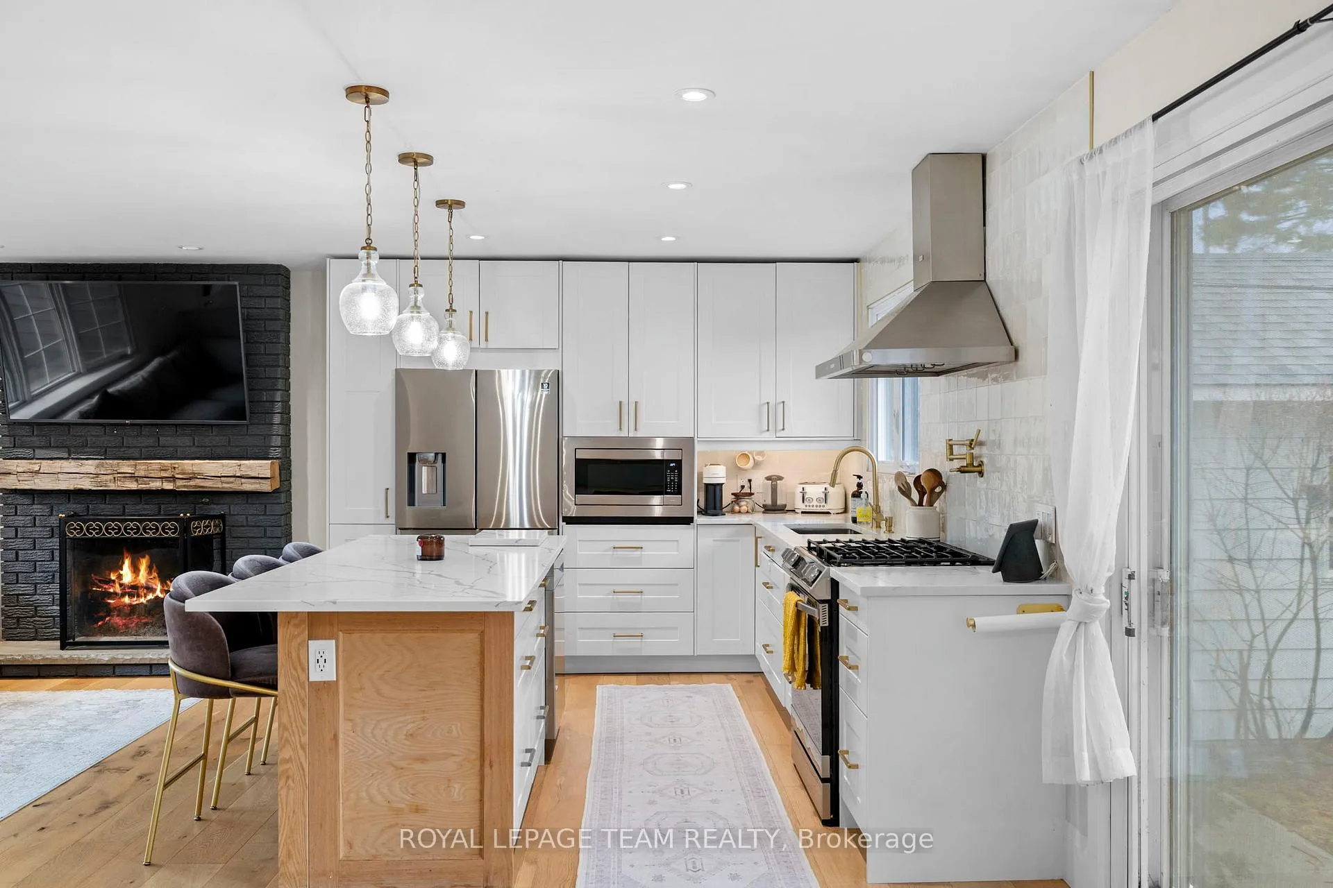 Photo 18 of 185 Lacroix Avenue, Ottawa, Bilberry Creek/Queenswood Heights — HOMEH