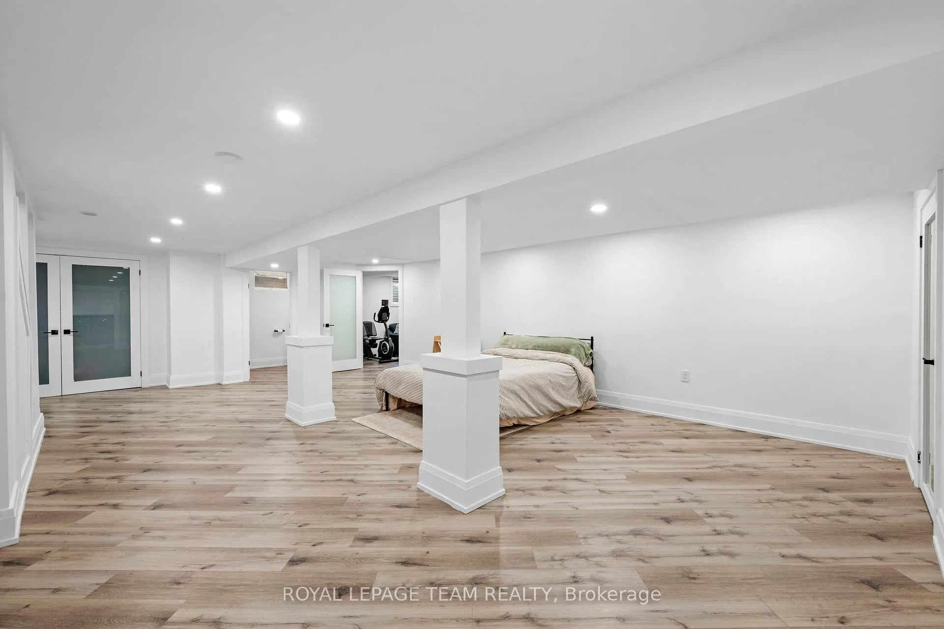 Photo 40 of 185 Lacroix Avenue, Ottawa, Bilberry Creek/Queenswood Heights — HOMEH