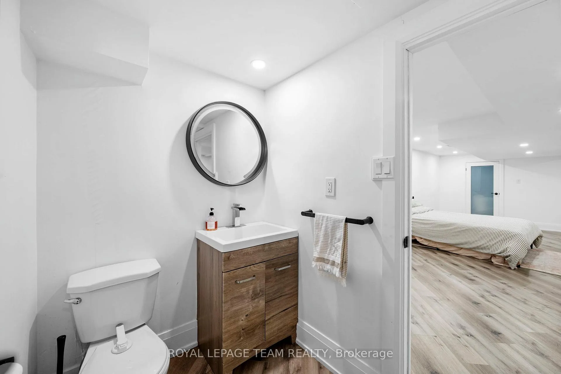 Photo 45 of 185 Lacroix Avenue, Ottawa, Bilberry Creek/Queenswood Heights — HOMEH