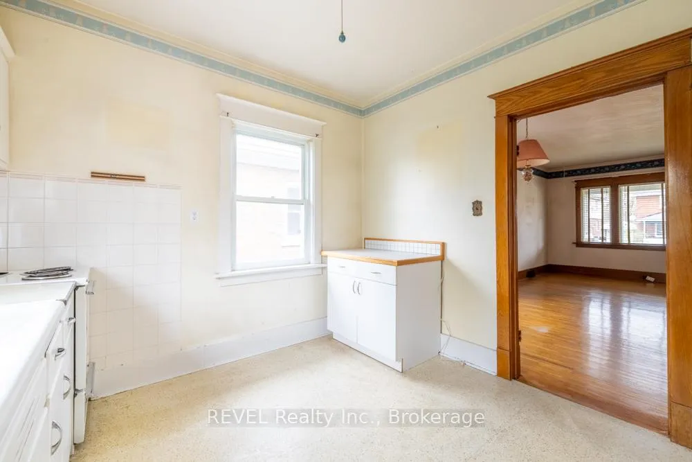 Photo 12 of 5176 Willmott Street, Niagara Falls, Cherrywood — HOMEH