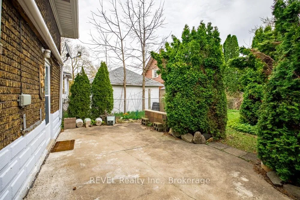 Photo 21 of 5176 Willmott Street, Niagara Falls, Cherrywood — HOMEH