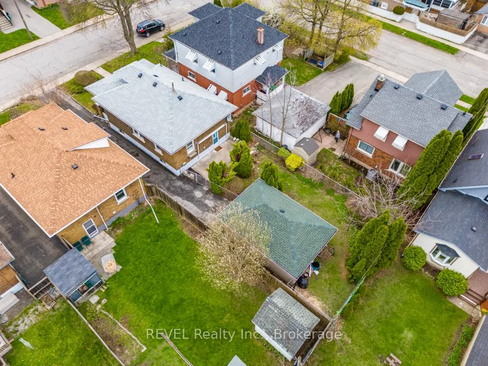 Photo 29 of 5176 Willmott Street, Niagara Falls, Cherrywood — HOMEH