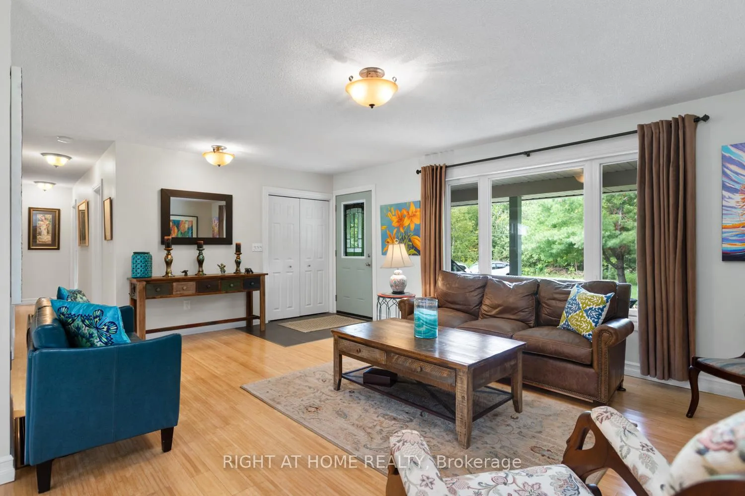 Photo 11 of 89 River Road, Kawartha Lakes, Fenelon Falls — HOMEH