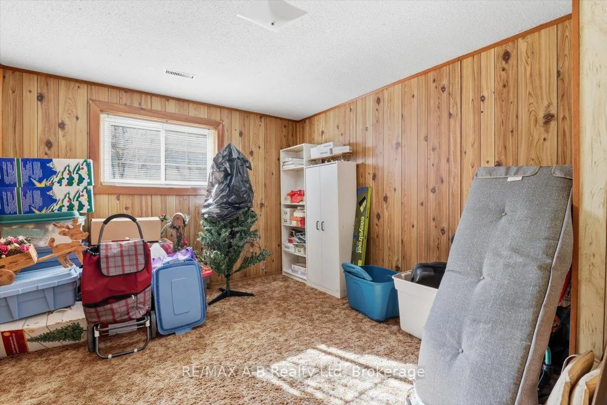 Photo 26 of 31 Cedar Street E, Stratford — HOMEH