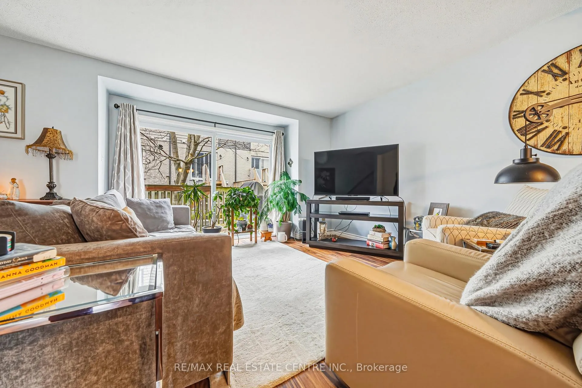 Photo 10 of Unit 25, 26 Poplar Drive, Cambridge — HOMEH