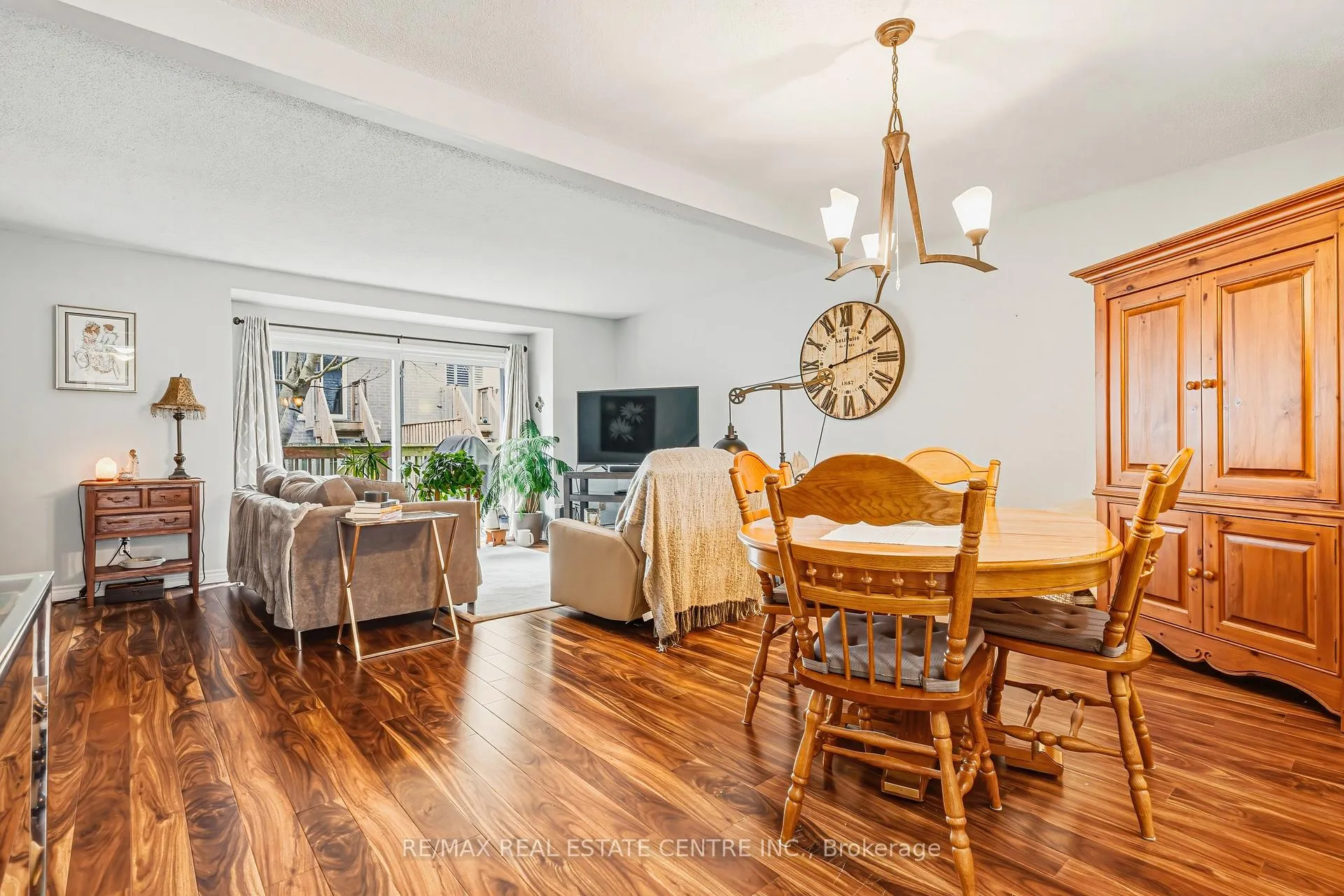 Photo 12 of Unit 25, 26 Poplar Drive, Cambridge — HOMEH