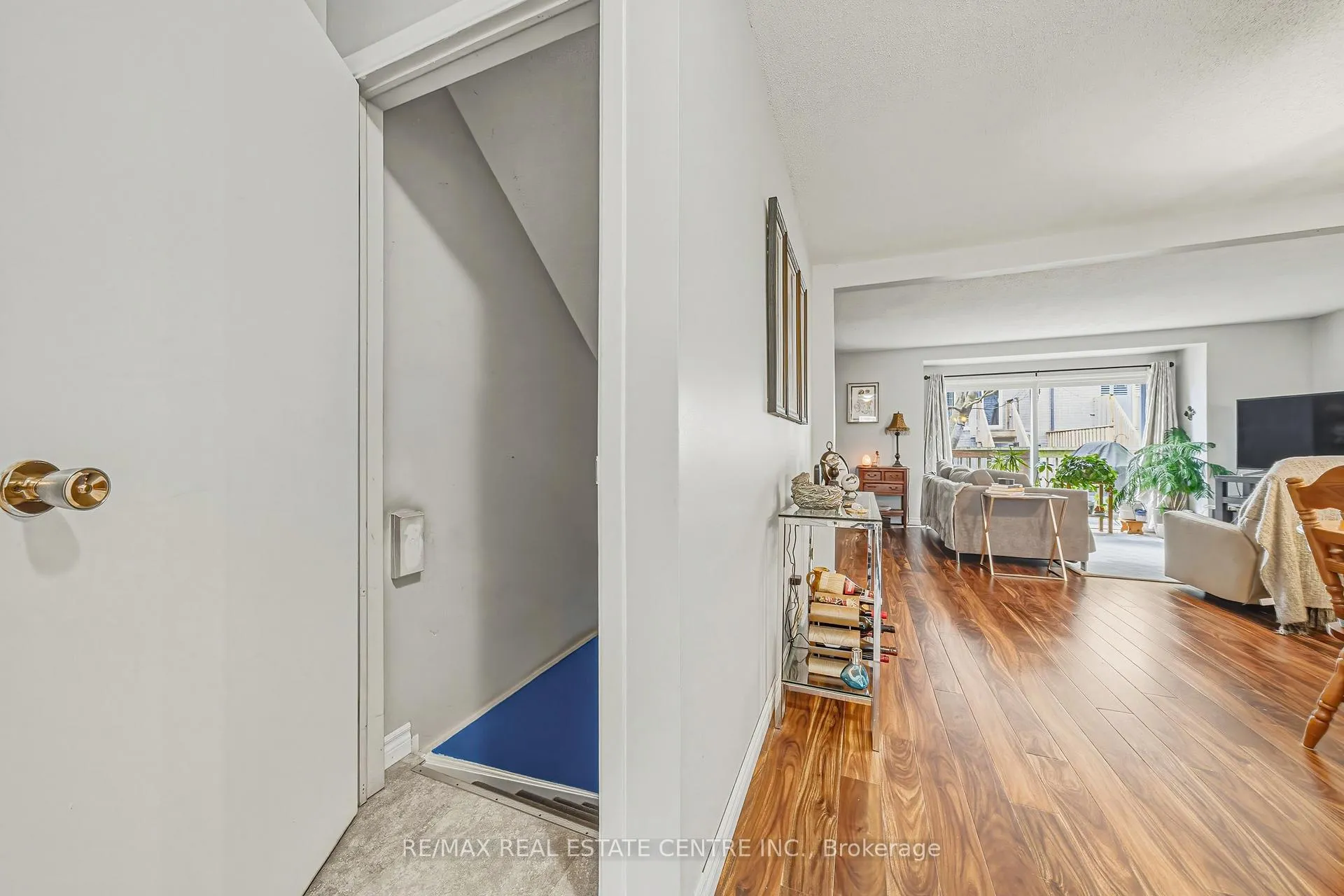 Photo 26 of Unit 25, 26 Poplar Drive, Cambridge — HOMEH