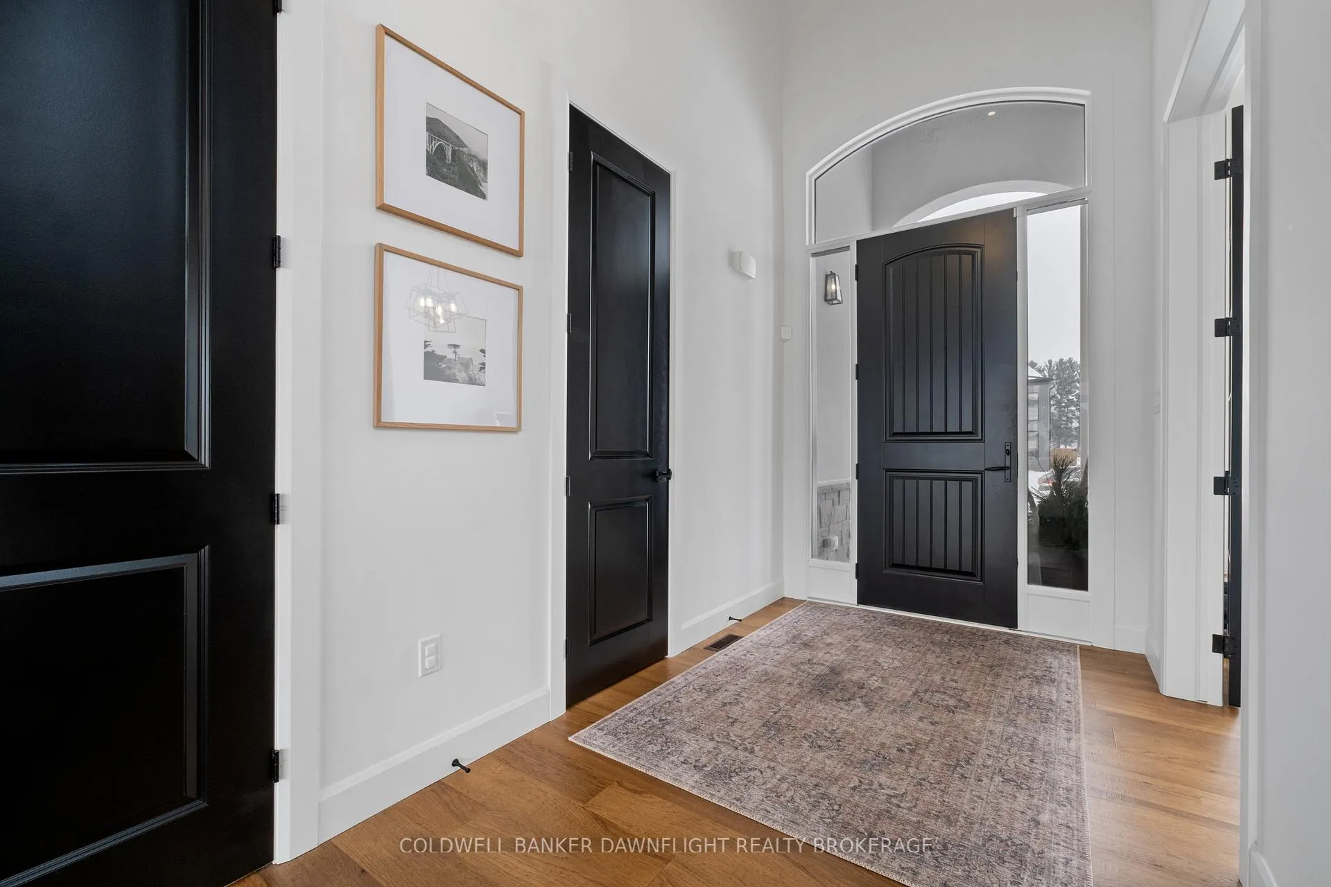 Photo 4 of 160 Foxborough Place, Thames Centre, Thorndale — HOMEH