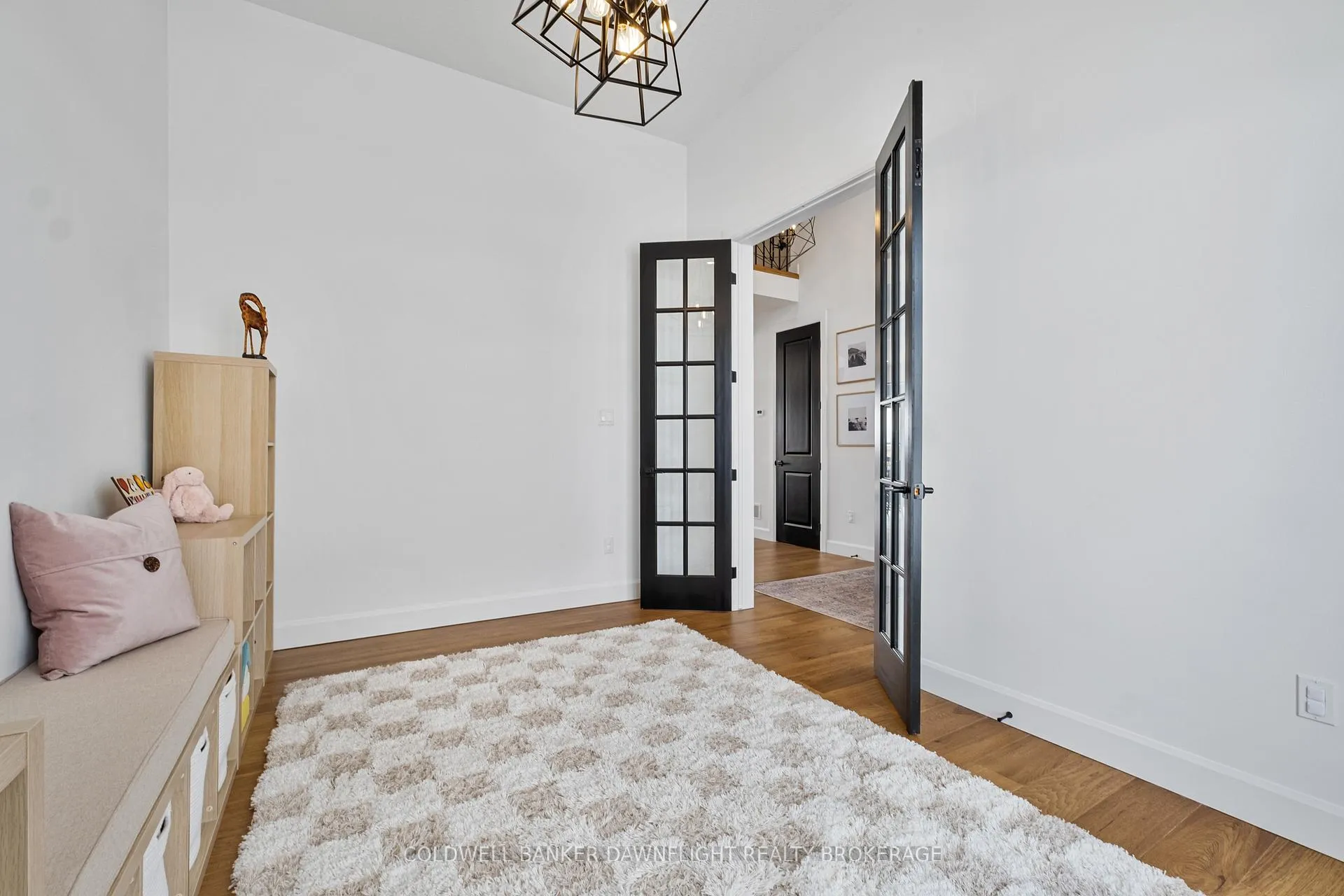 Photo 5 of 160 Foxborough Place, Thames Centre, Thorndale — HOMEH