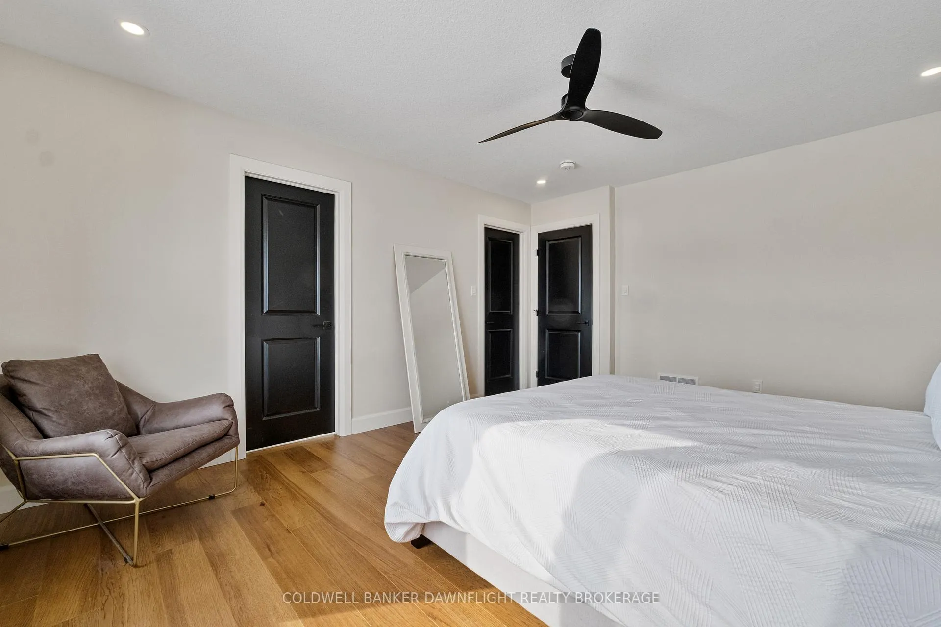 Photo 15 of 160 Foxborough Place, Thames Centre, Thorndale — HOMEH