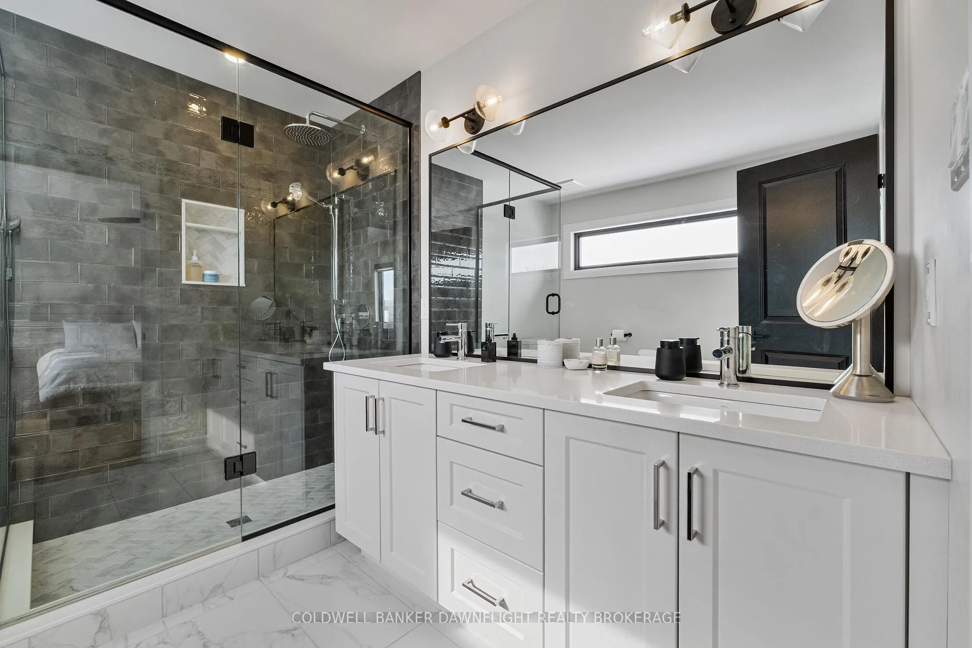 Photo 16 of 160 Foxborough Place, Thames Centre, Thorndale — HOMEH