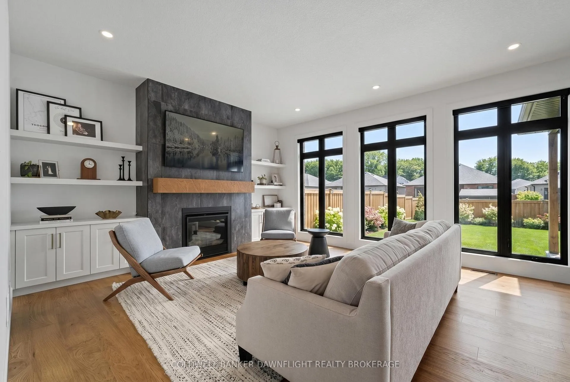 Photo 42 of 160 Foxborough Place, Thames Centre, Thorndale — HOMEH