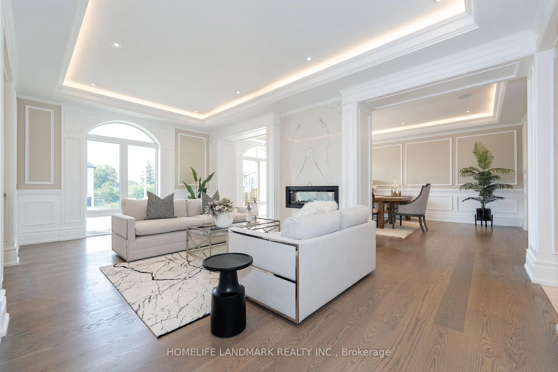 Photo 6 of 104 Dexter Road E, Richmond Hill, North Richvale — HOMEH