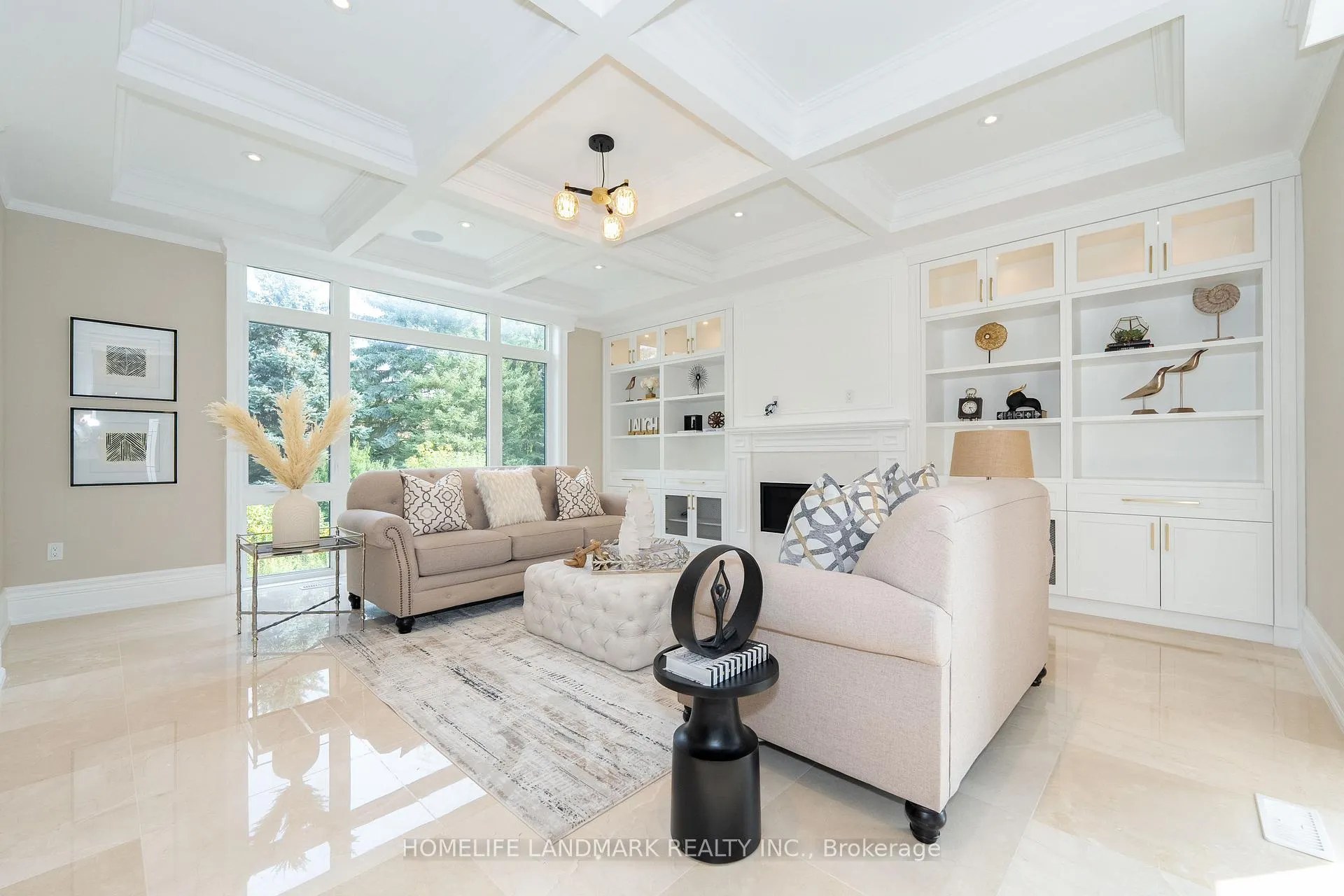 Photo 8 of 104 Dexter Road E, Richmond Hill, North Richvale — HOMEH