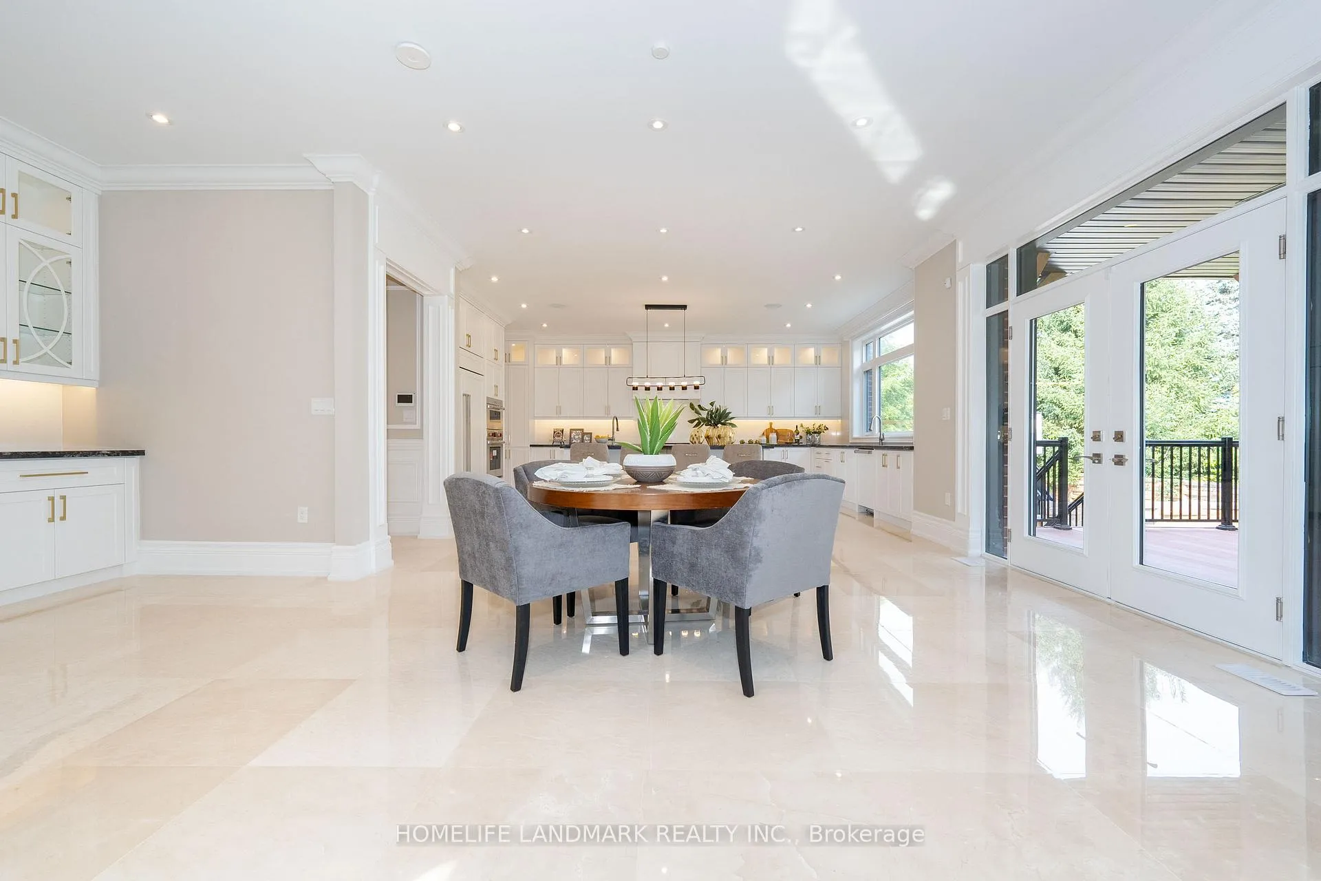 Photo 10 of 104 Dexter Road E, Richmond Hill, North Richvale — HOMEH