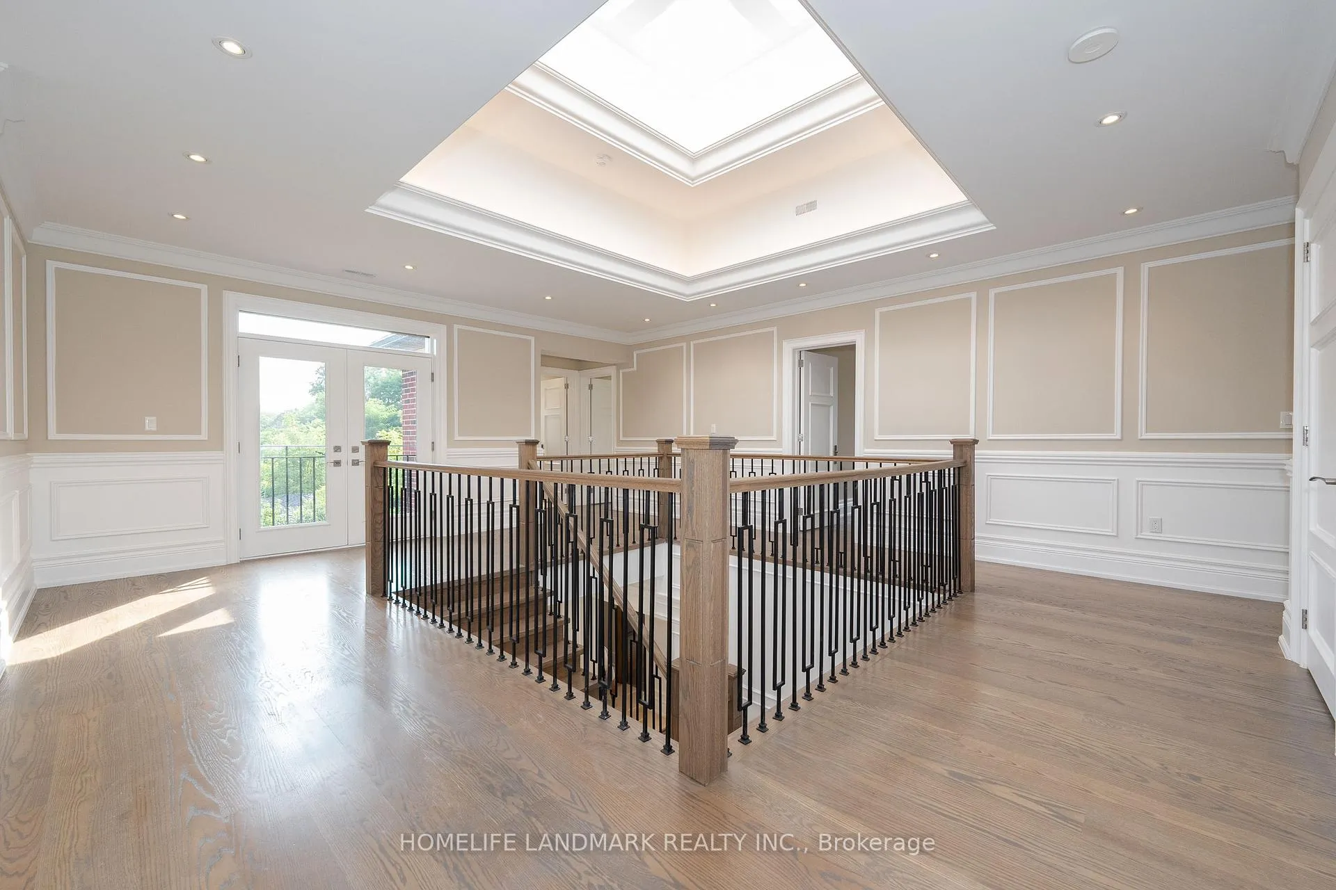 Photo 14 of 104 Dexter Road E, Richmond Hill, North Richvale — HOMEH