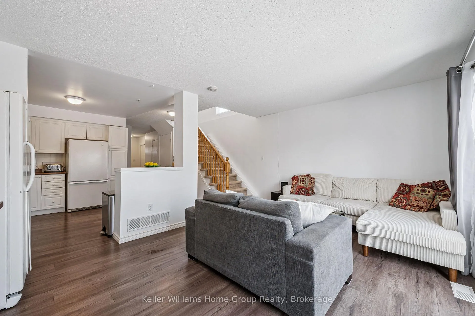 Photo 12 of Unit 23, 151 Clairfields Drive E, Guelph, Pineridge/Westminster Woods — HOMEH