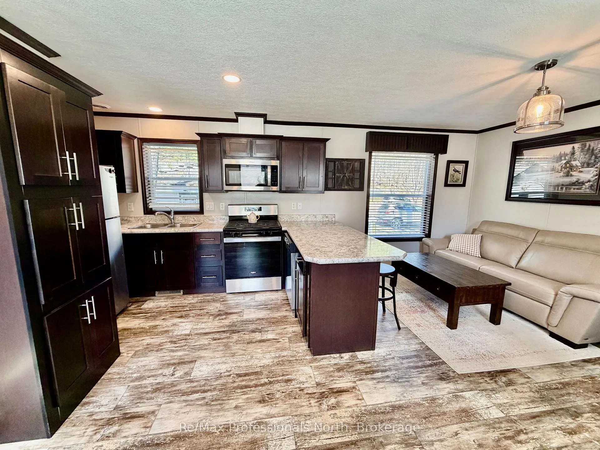 Photo 4 of Unit 27, 1007 Racoon Road, Gravenhurst, Morrison — HOMEH