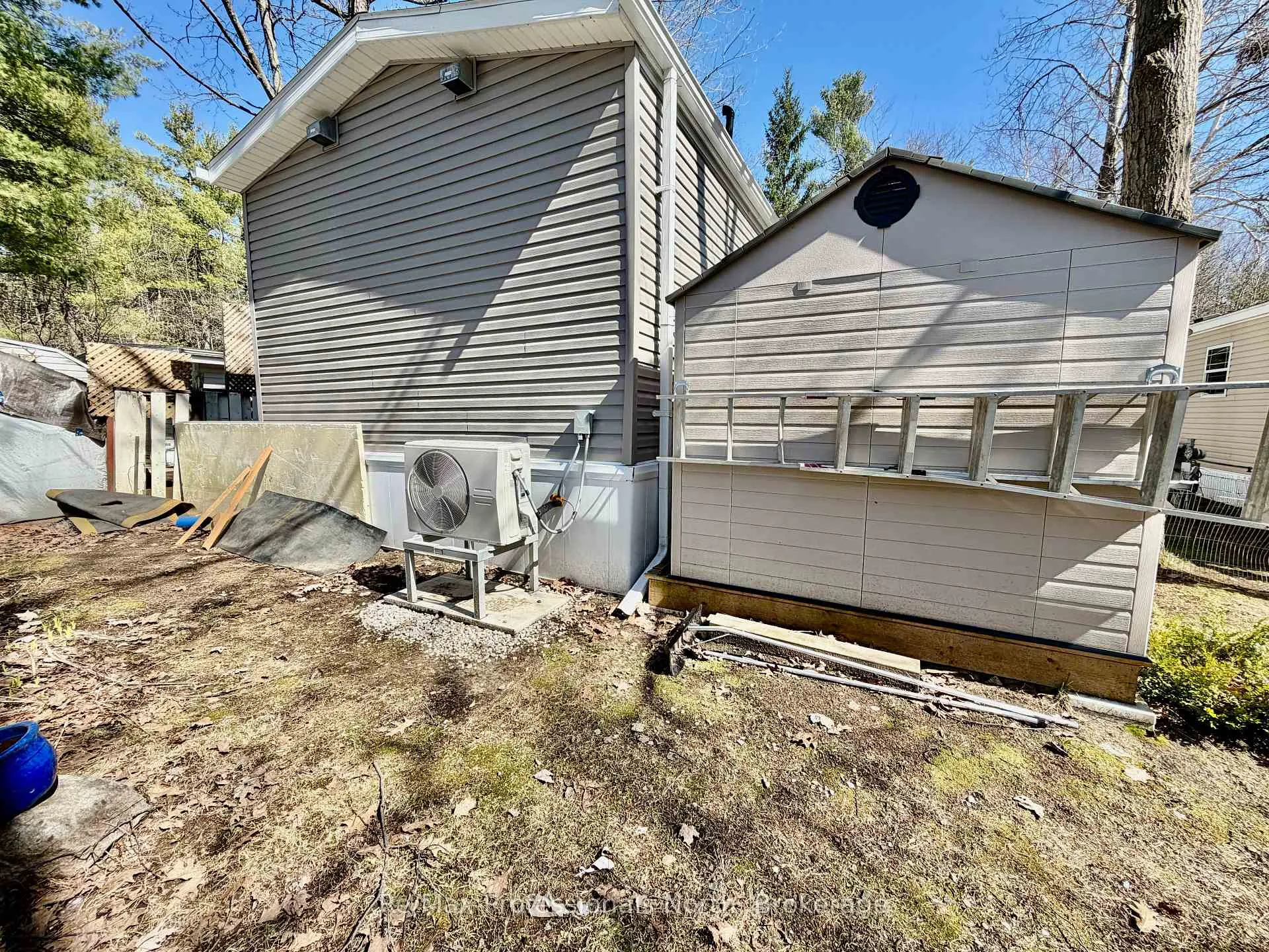 Photo 16 of Unit 27, 1007 Racoon Road, Gravenhurst, Morrison — HOMEH