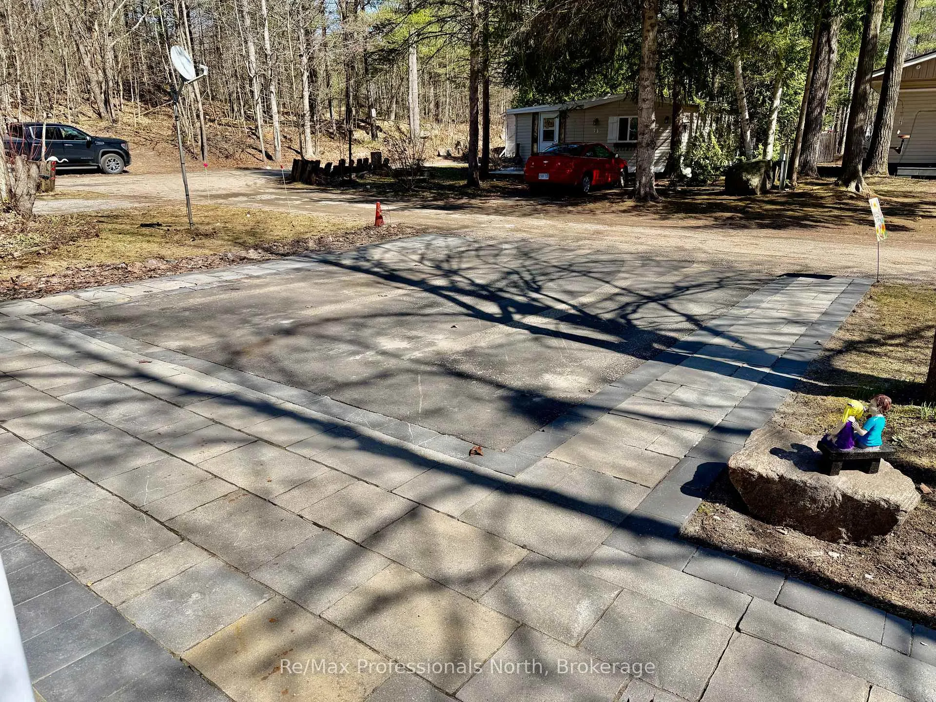 Photo 18 of Unit 27, 1007 Racoon Road, Gravenhurst, Morrison — HOMEH