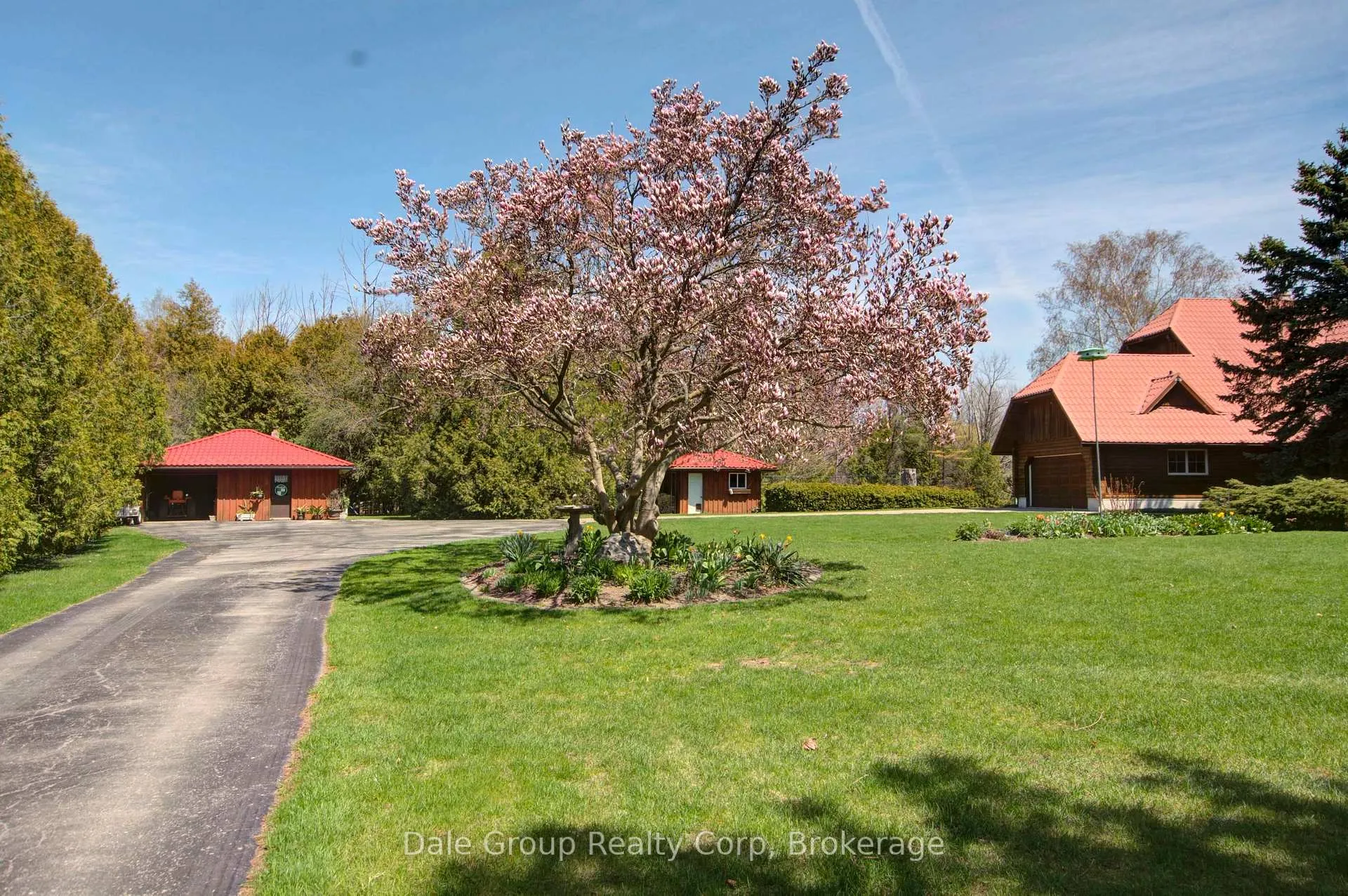 Photo 3 of 81283 Galt Place, Goderich, Goderich (Town) — HOMEH