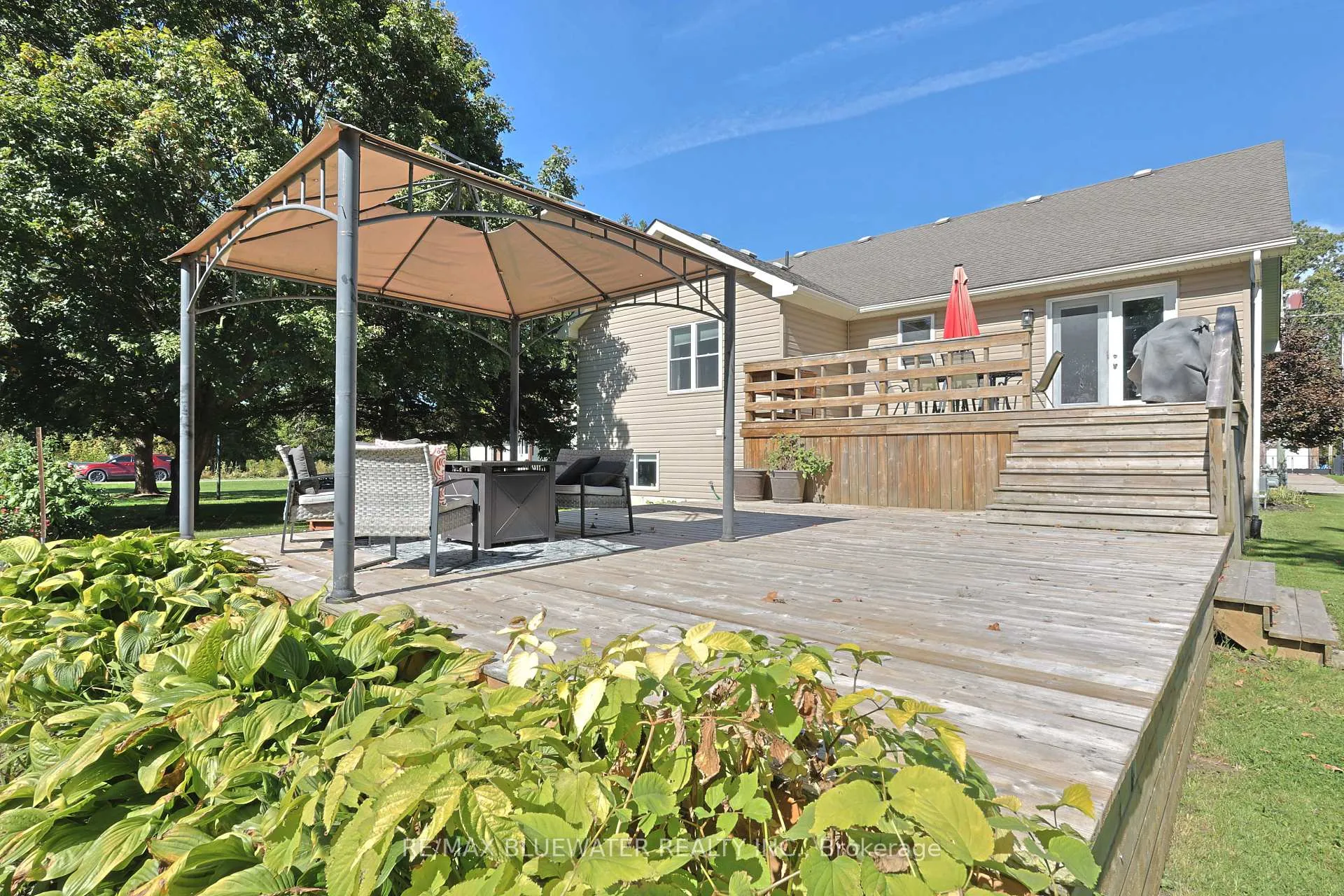 Photo 39 of 117 Duke Street, North Middlesex, Parkhill — HOMEH