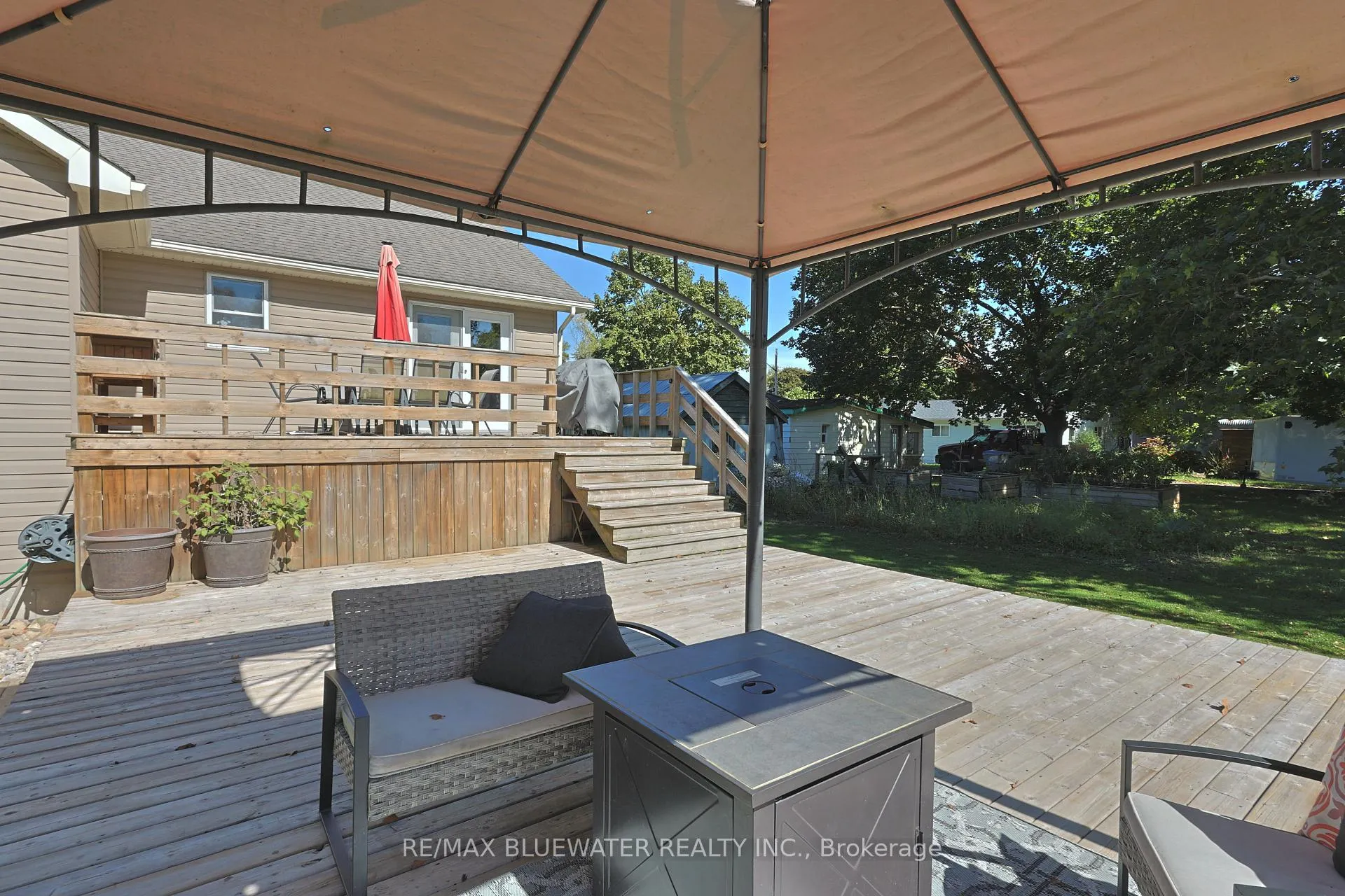 Photo 41 of 117 Duke Street, North Middlesex, Parkhill — HOMEH
