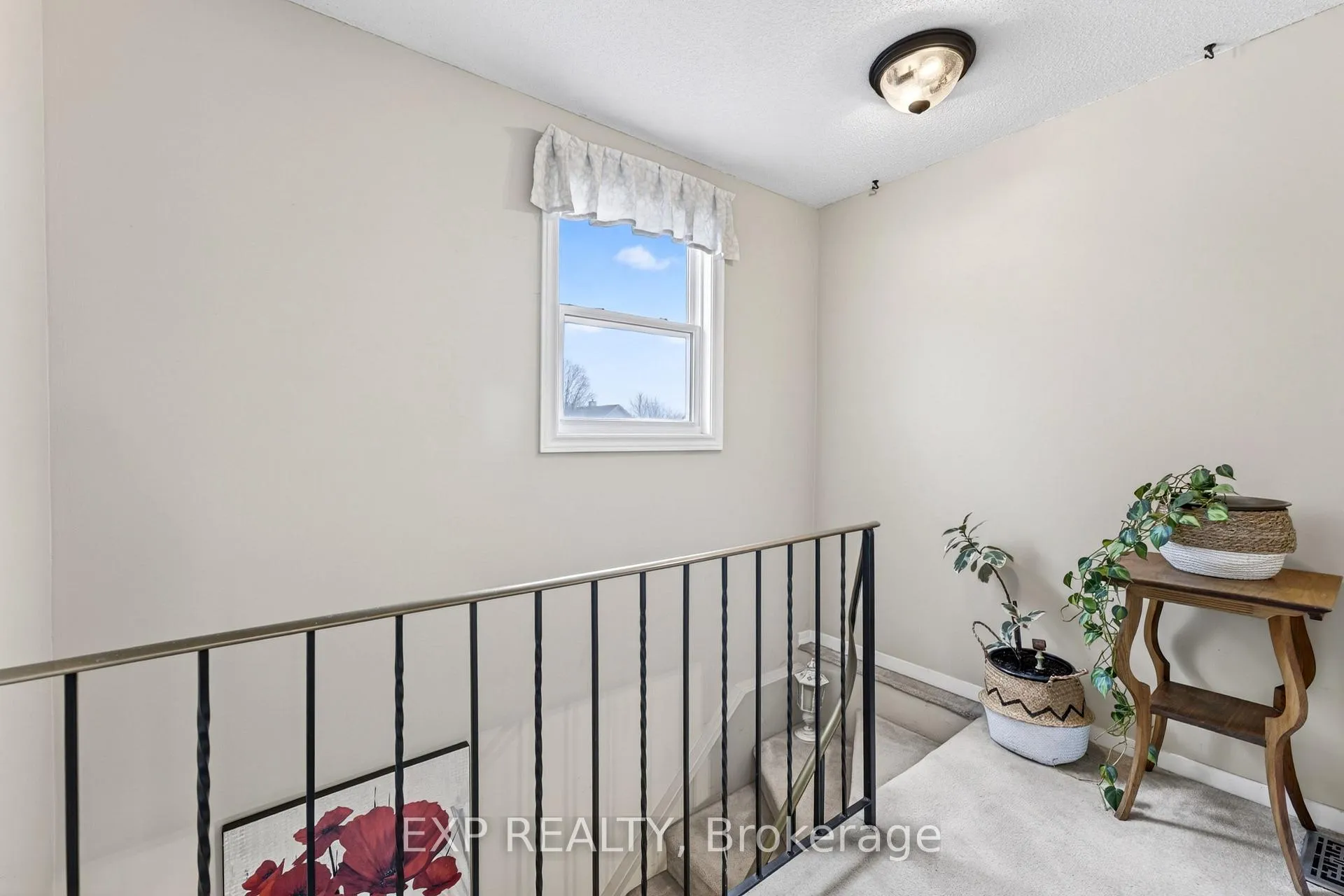 Photo 11 of 767 Littlestone Crescent, Kingston, East Gardiners Rd — HOMEH