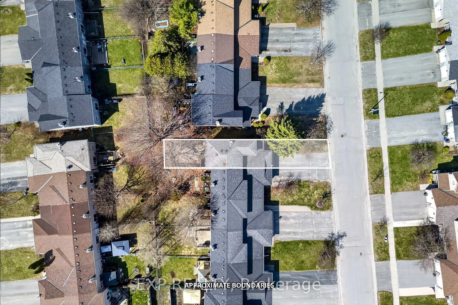 Photo 31 of 767 Littlestone Crescent, Kingston, East Gardiners Rd — HOMEH