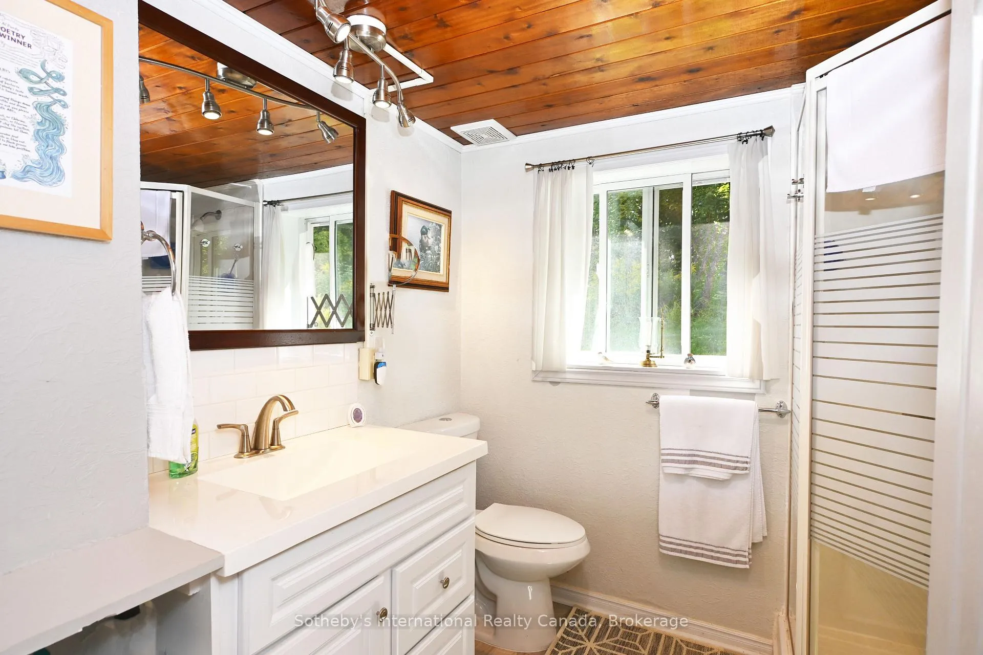 Photo 14 of 28 Pinewood Road, McDougall — HOMEH
