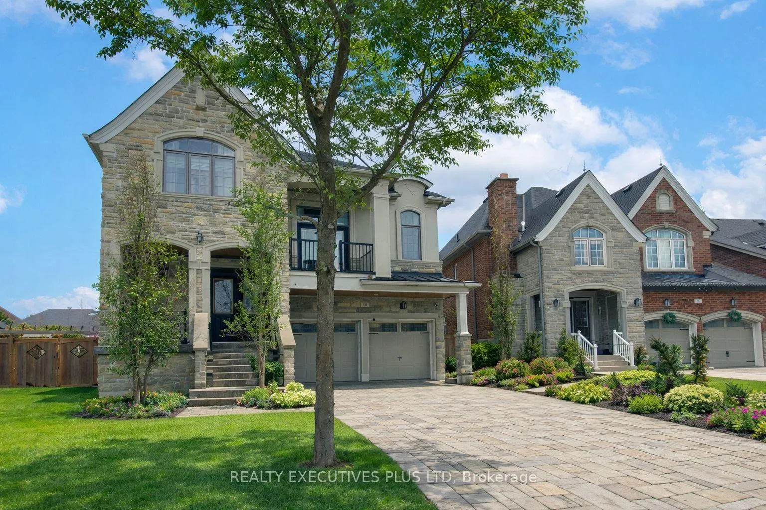 Photo 39 of 10 Sim Hill Crescent, King, King City — HOMEH