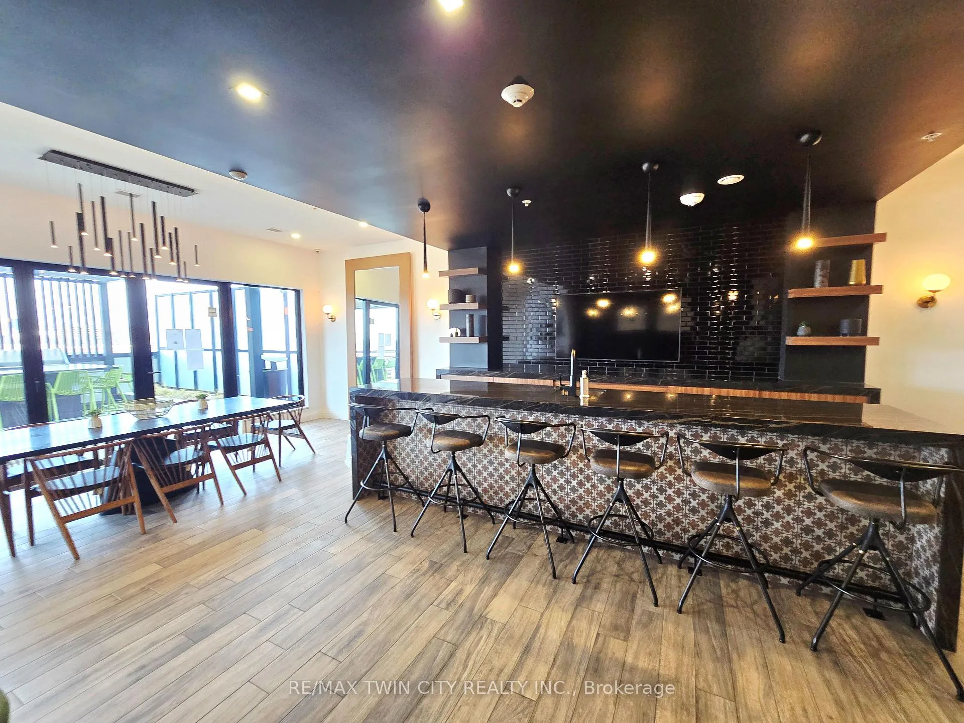 Photo 16 of Unit 1812, 181 King Street S, Waterloo, Uptown West — HOMEH