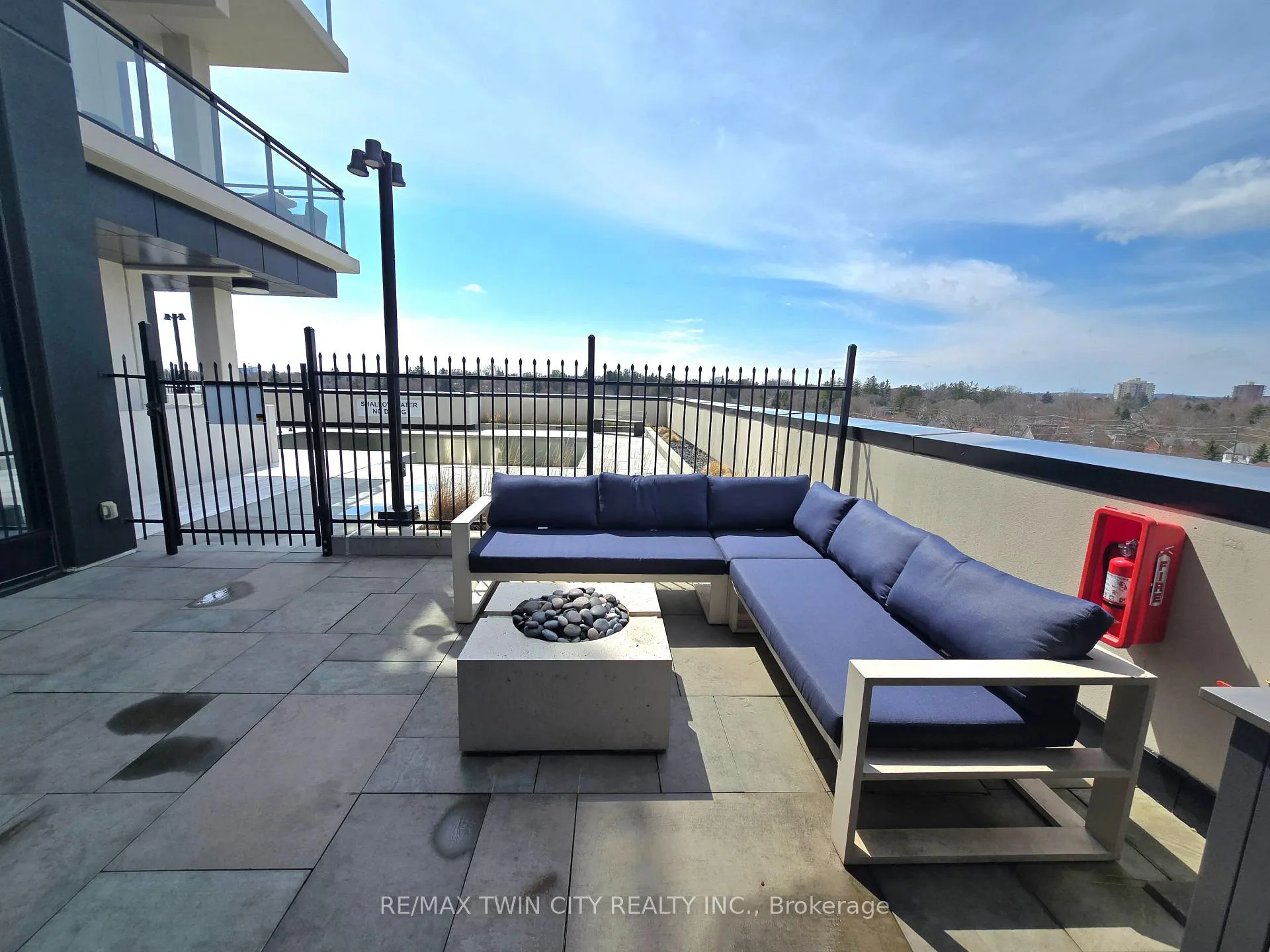 Photo 19 of Unit 1812, 181 King Street S, Waterloo, Uptown West — HOMEH