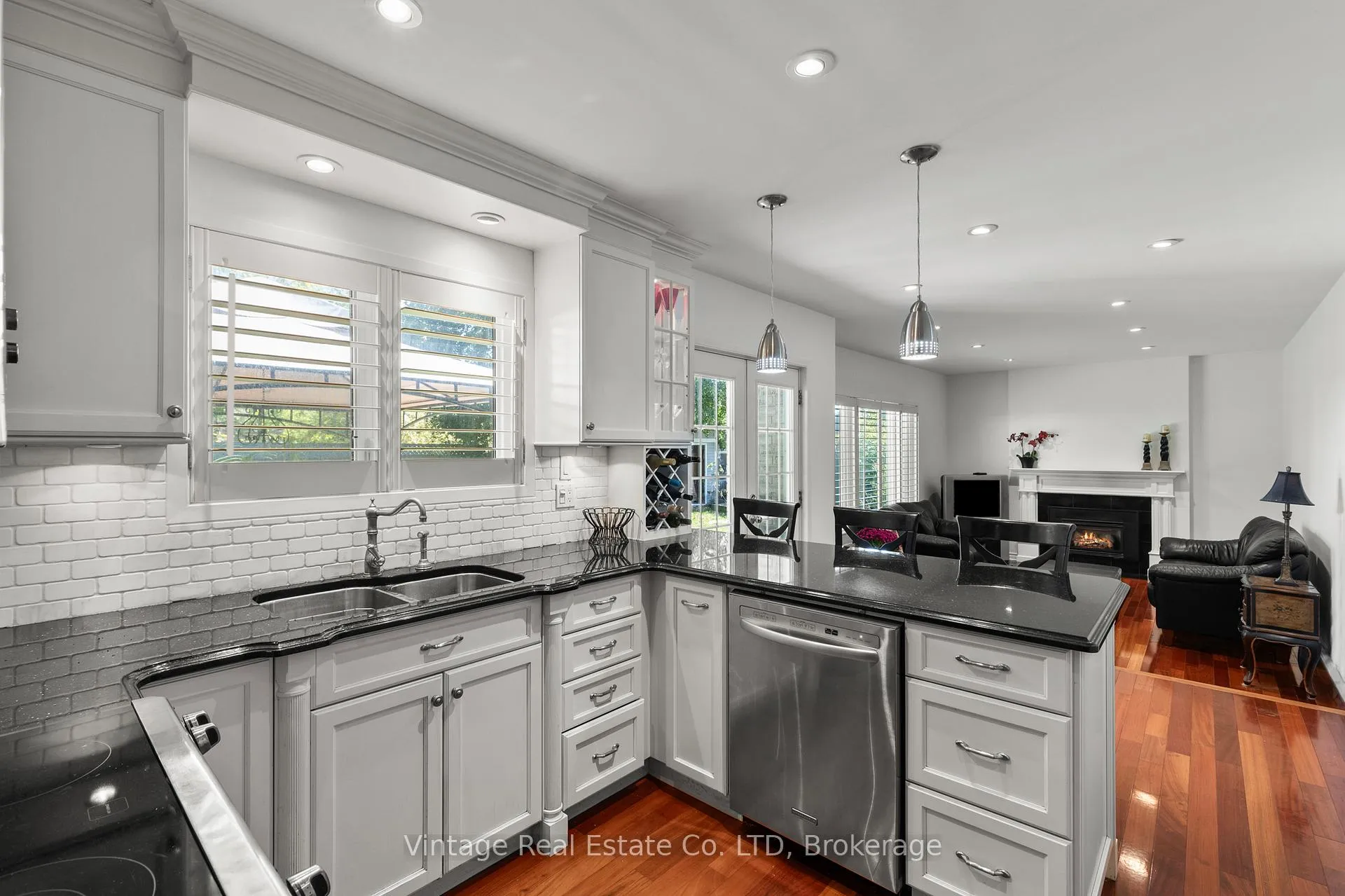 Photo 13 of 6299 Jupiter Boulevard, Niagara Falls, Stamford — HOMEH