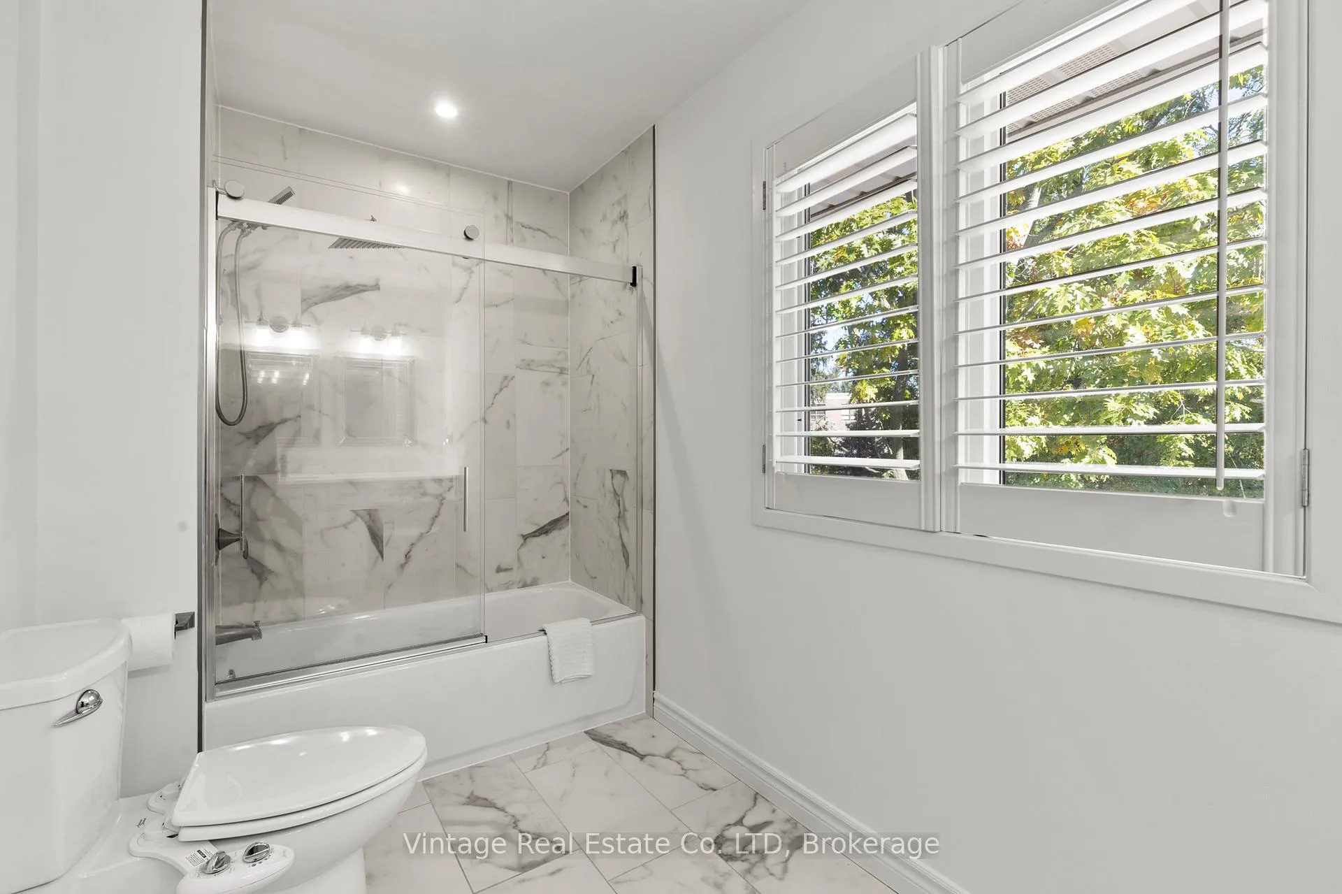 Photo 23 of 6299 Jupiter Boulevard, Niagara Falls, Stamford — HOMEH