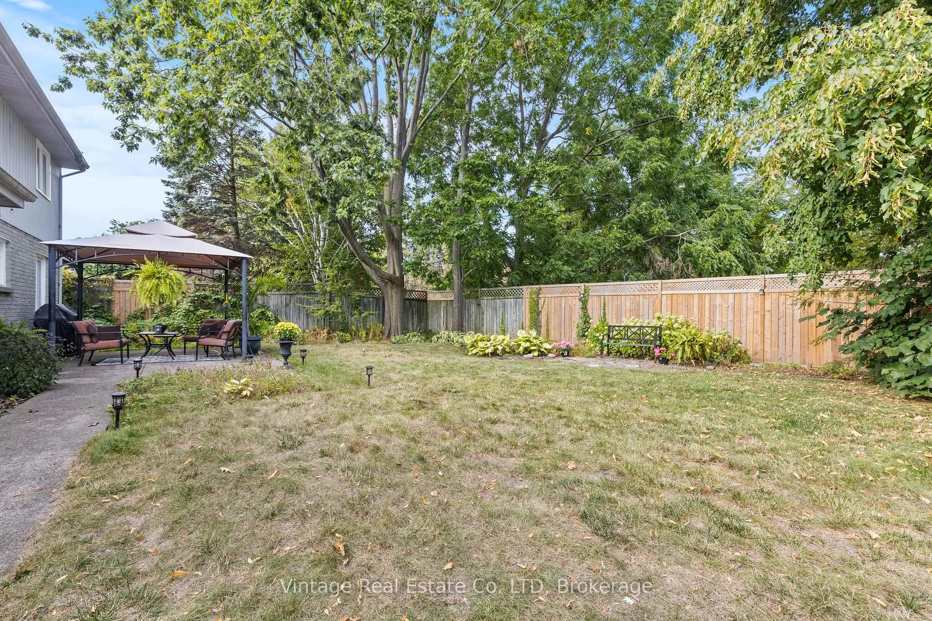 Photo 30 of 6299 Jupiter Boulevard, Niagara Falls, Stamford — HOMEH