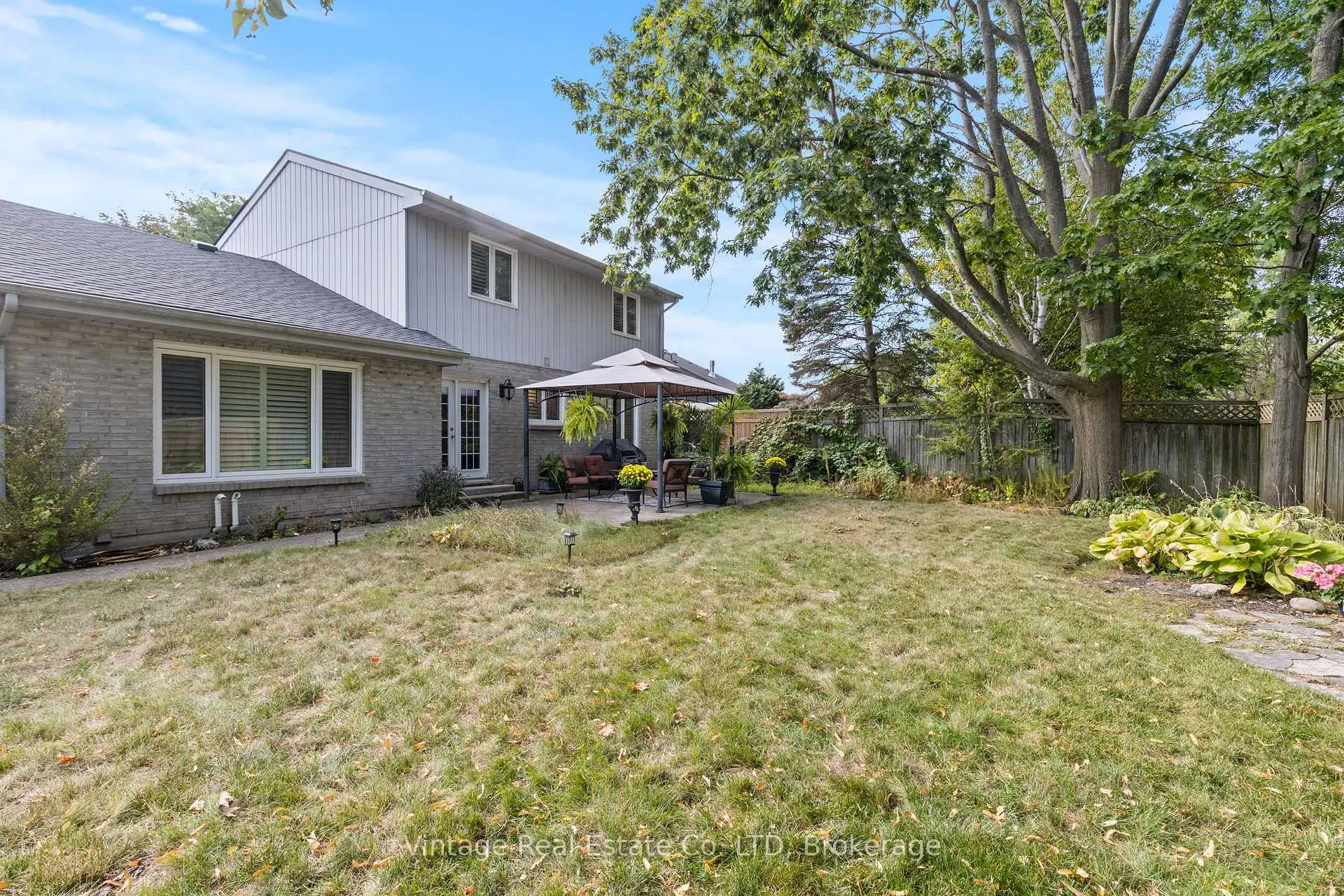Photo 31 of 6299 Jupiter Boulevard, Niagara Falls, Stamford — HOMEH