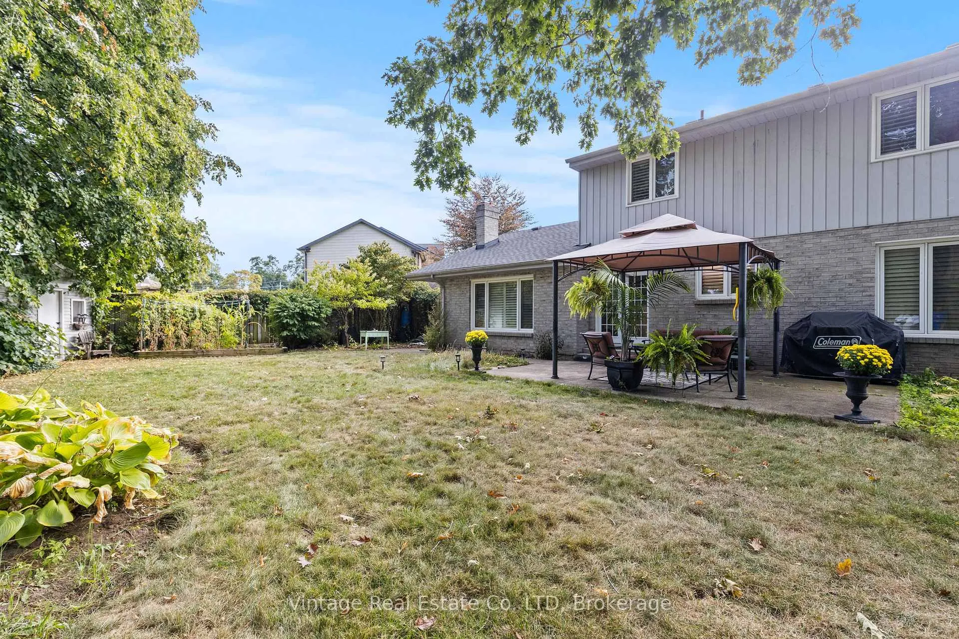 Photo 32 of 6299 Jupiter Boulevard, Niagara Falls, Stamford — HOMEH
