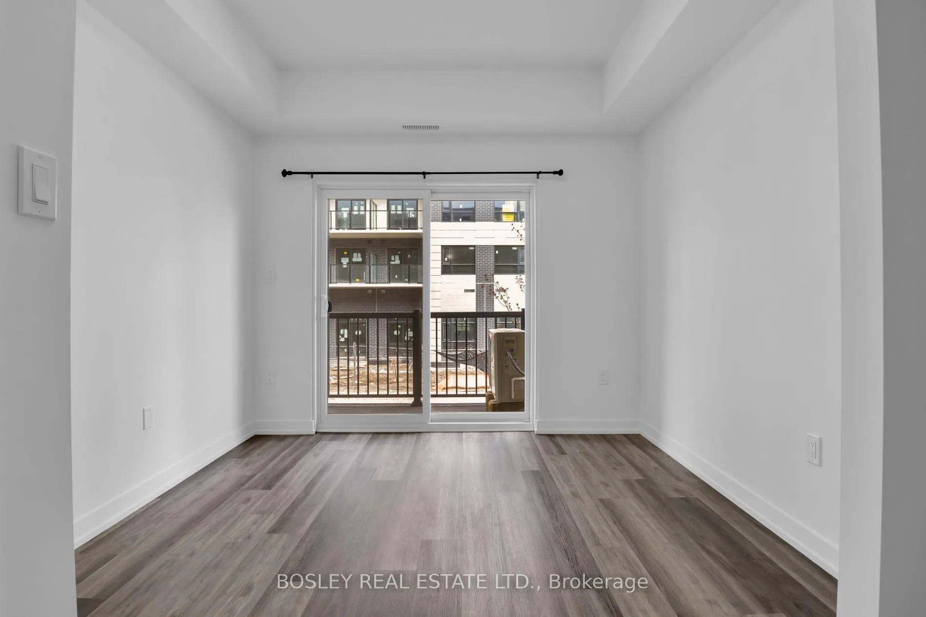 Photo 18 of 20 Palace Street, Kitchener — HOMEH