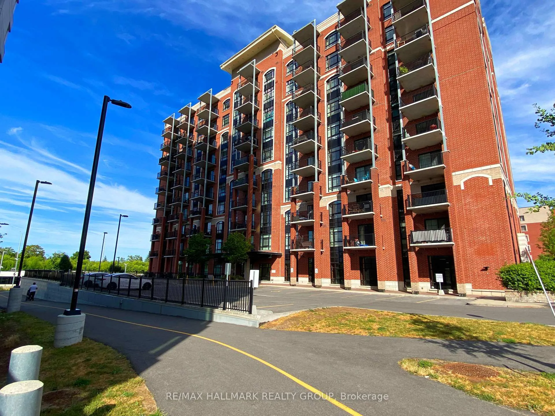 Photo 2 of Unit 208, 555 Anand Private, Ottawa, Riverside Park South — HOMEH