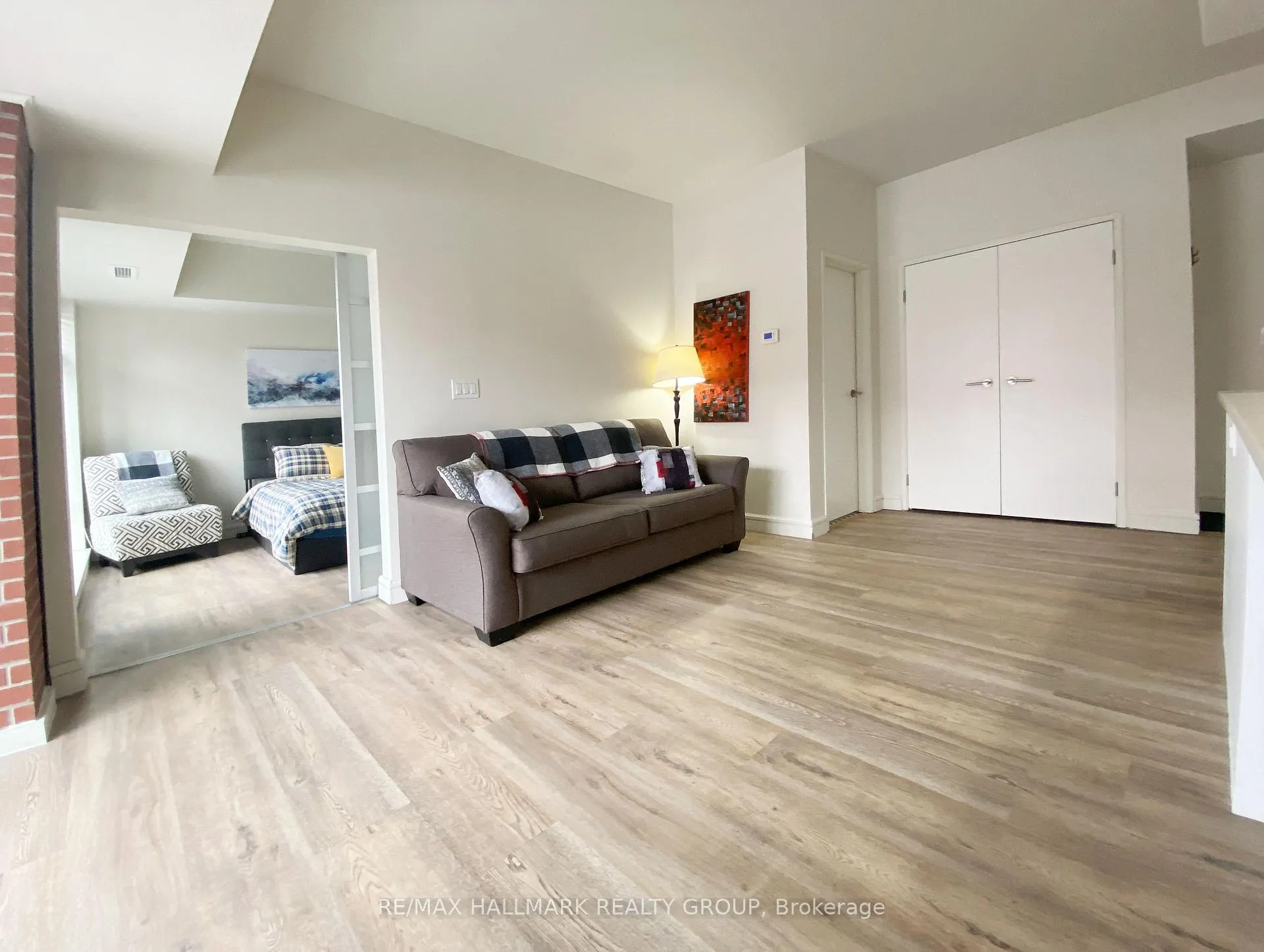 Photo 18 of Unit 208, 555 Anand Private, Ottawa, Riverside Park South — HOMEH