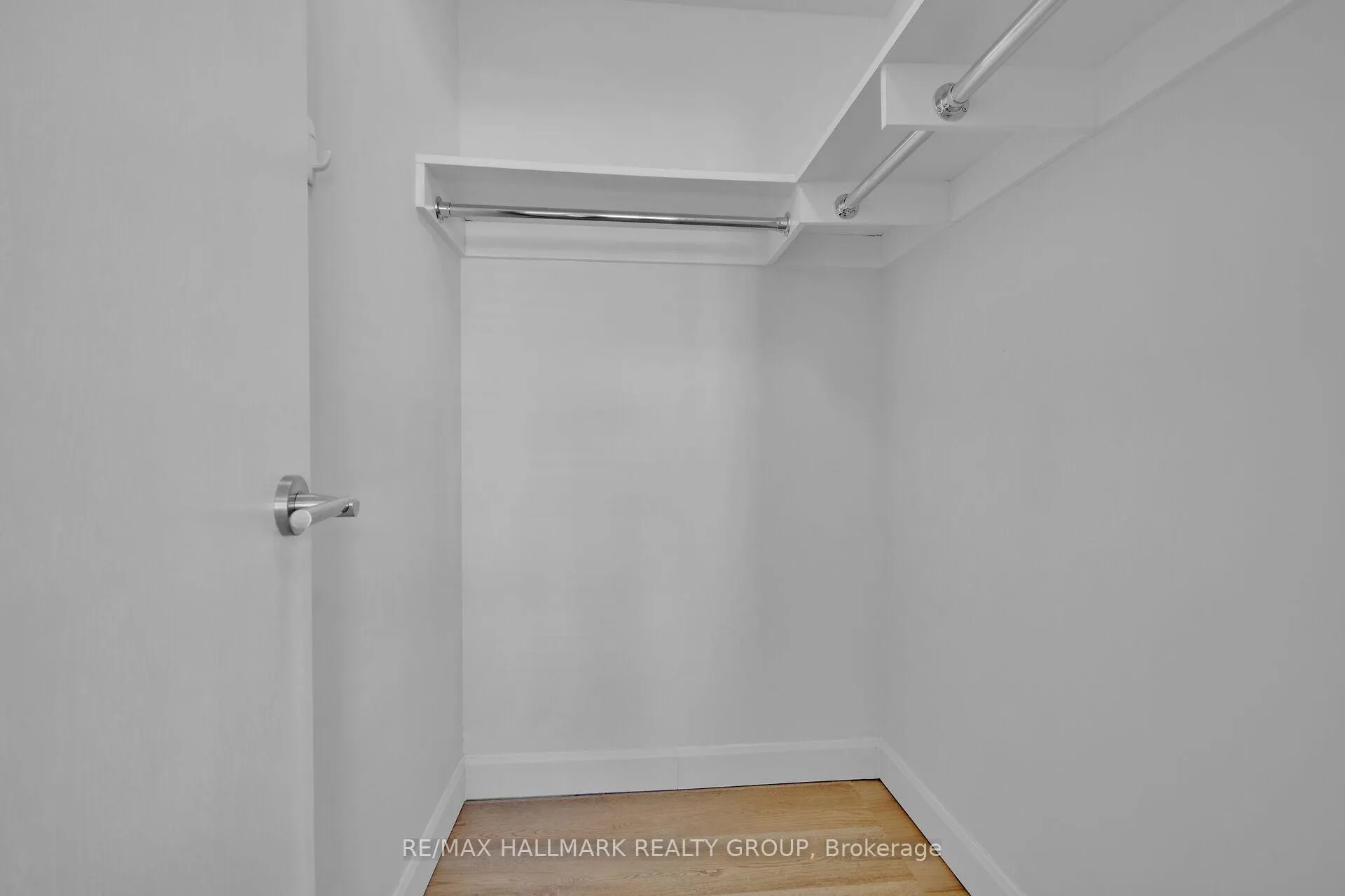 Photo 22 of Unit 208, 555 Anand Private, Ottawa, Riverside Park South — HOMEH