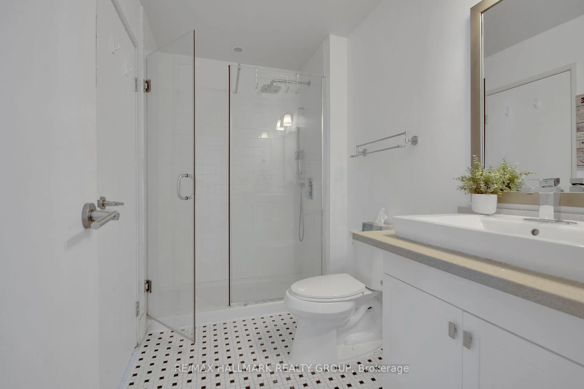 Photo 23 of Unit 208, 555 Anand Private, Ottawa, Riverside Park South — HOMEH