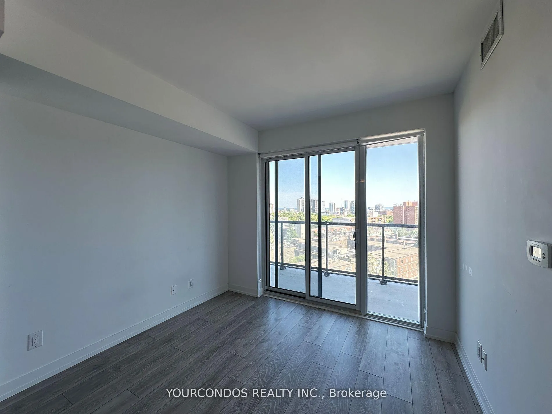 Photo 6 of Unit 806, 159 Wellesley Street E, Toronto, Cabbagetown-South St. James Town — HOMEH