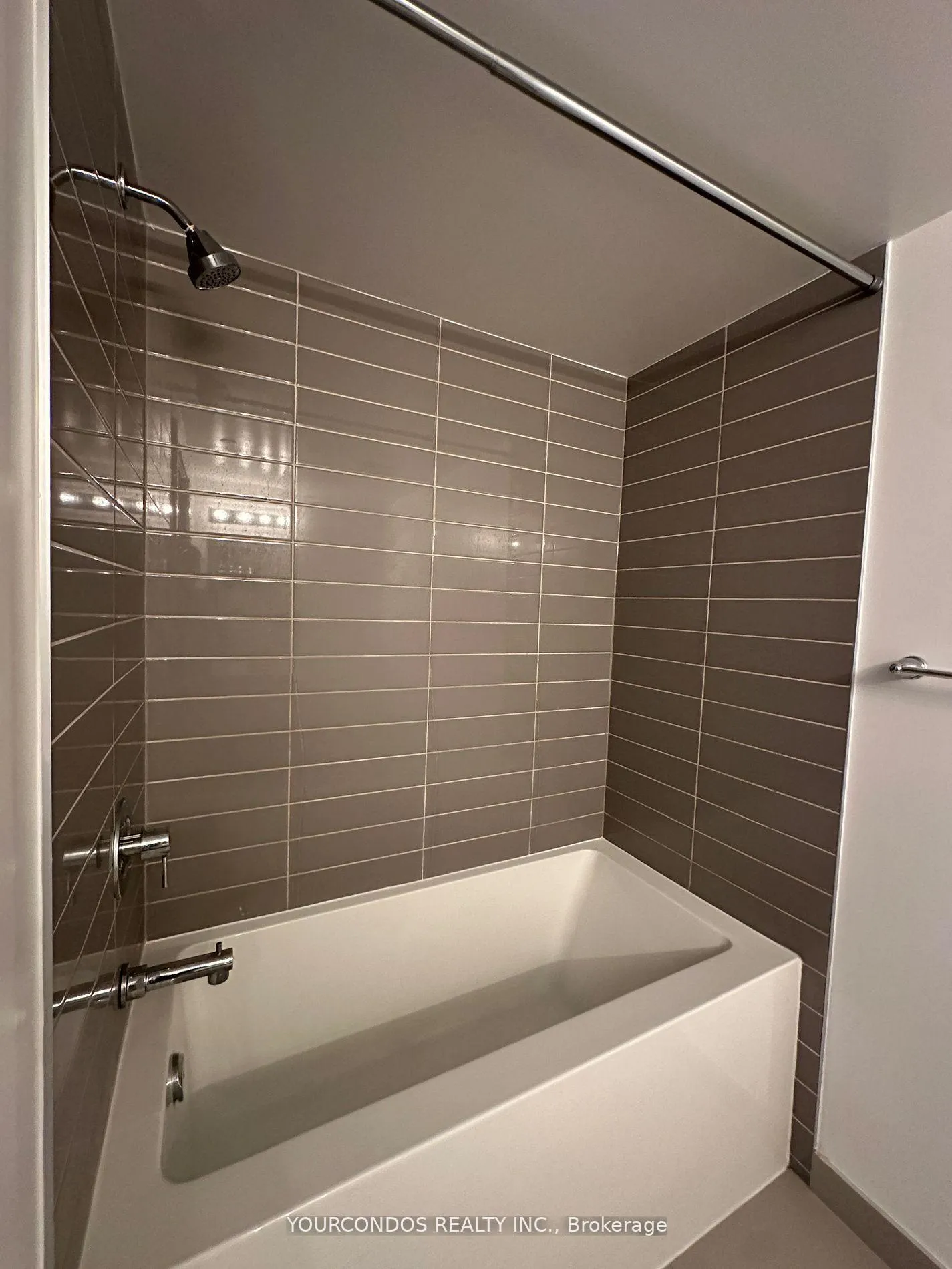 Photo 11 of Unit 806, 159 Wellesley Street E, Toronto, Cabbagetown-South St. James Town — HOMEH